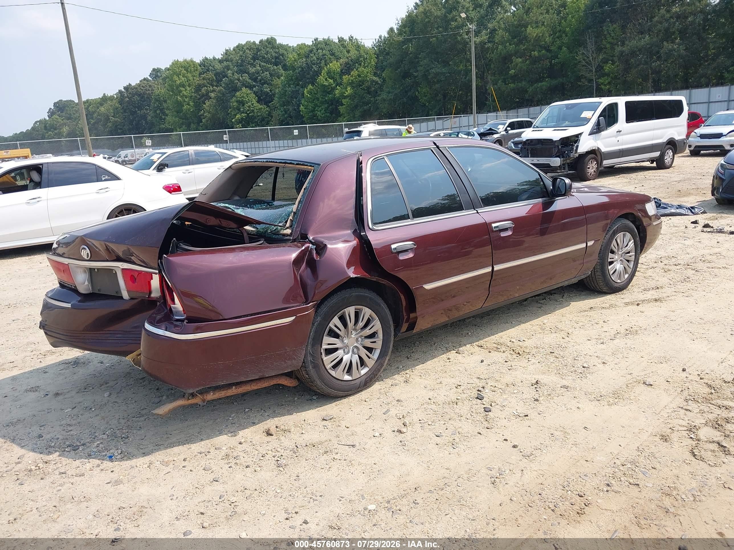 2002 Mercury Grand Marquis Gs Темно-бордовый vin: 2MEFM74W72X667107