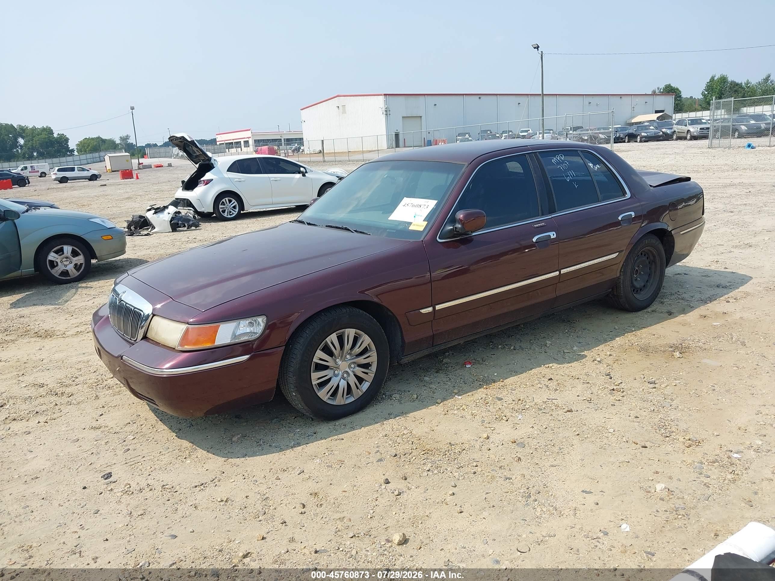 2002 Mercury Grand Marquis Gs Темно-бордовый vin: 2MEFM74W72X667107