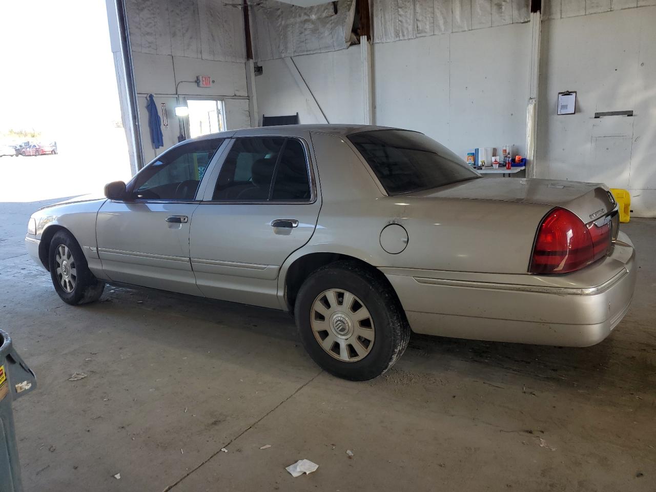 2004 Mercury Grand Marquis Gs Gray vin: 2MEFM74W74X623434