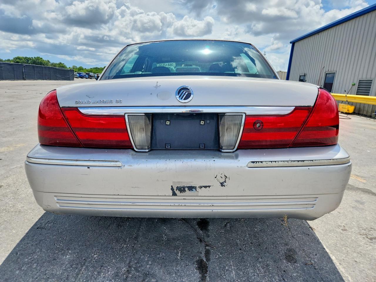 2004 Mercury Grand Marquis Gs Silver vin: 2MEFM74W74X668924