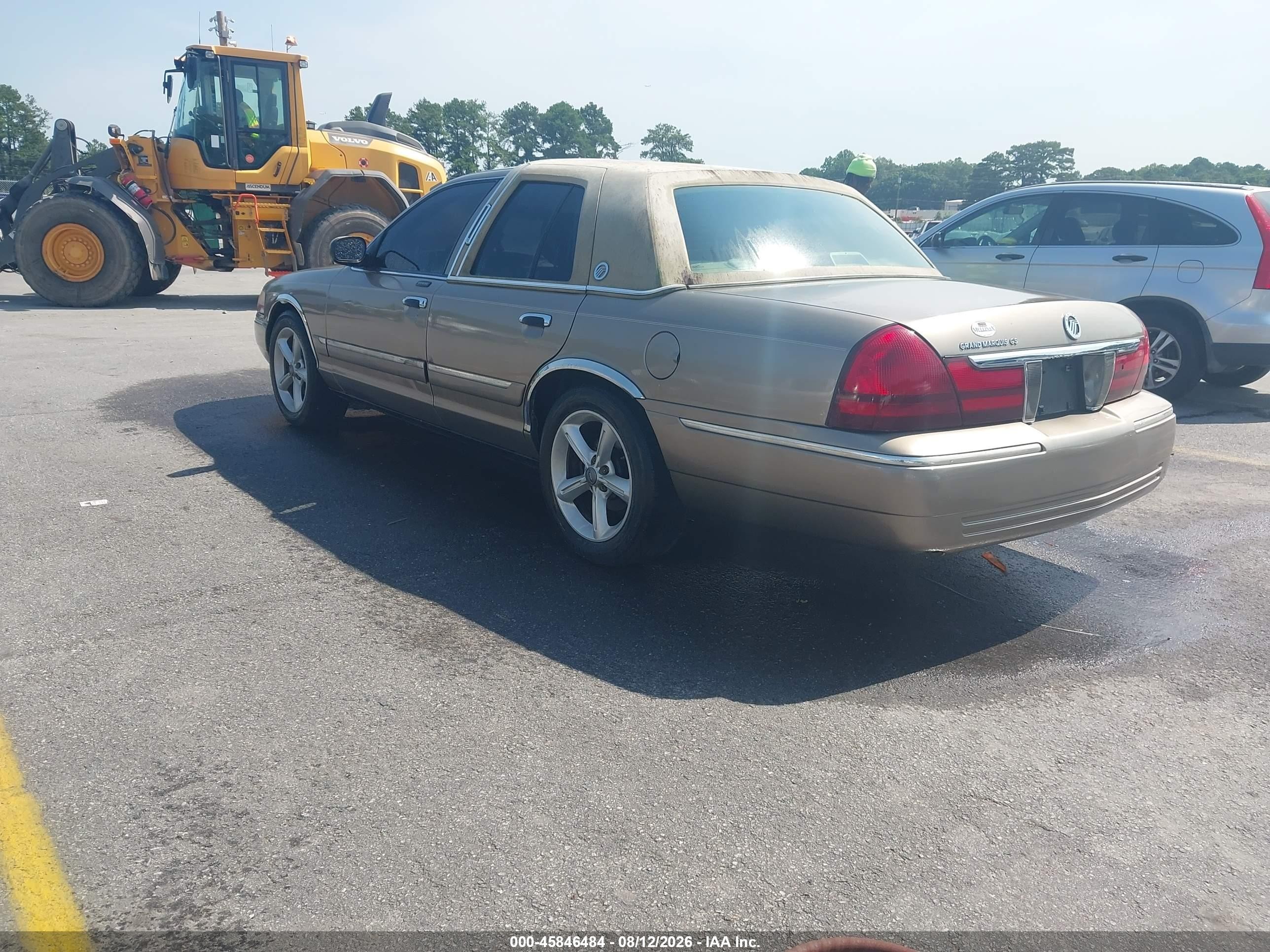 2004 Mercury Grand Marquis Gs Бежевый vin: 2MEFM74W74X684668