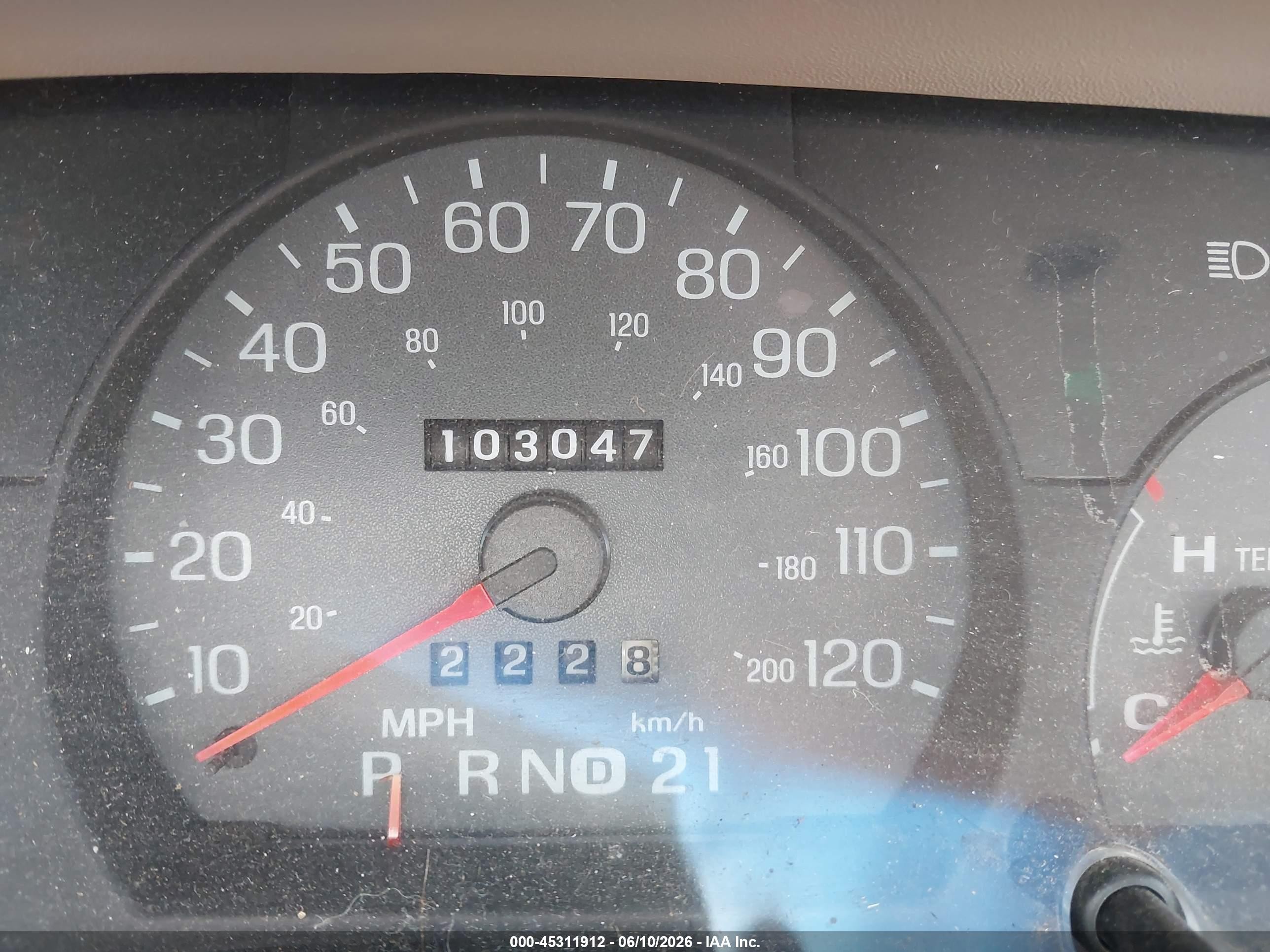 2005 Mercury Grand Marquis Gs Brown vin: 2MEFM74W75X667063