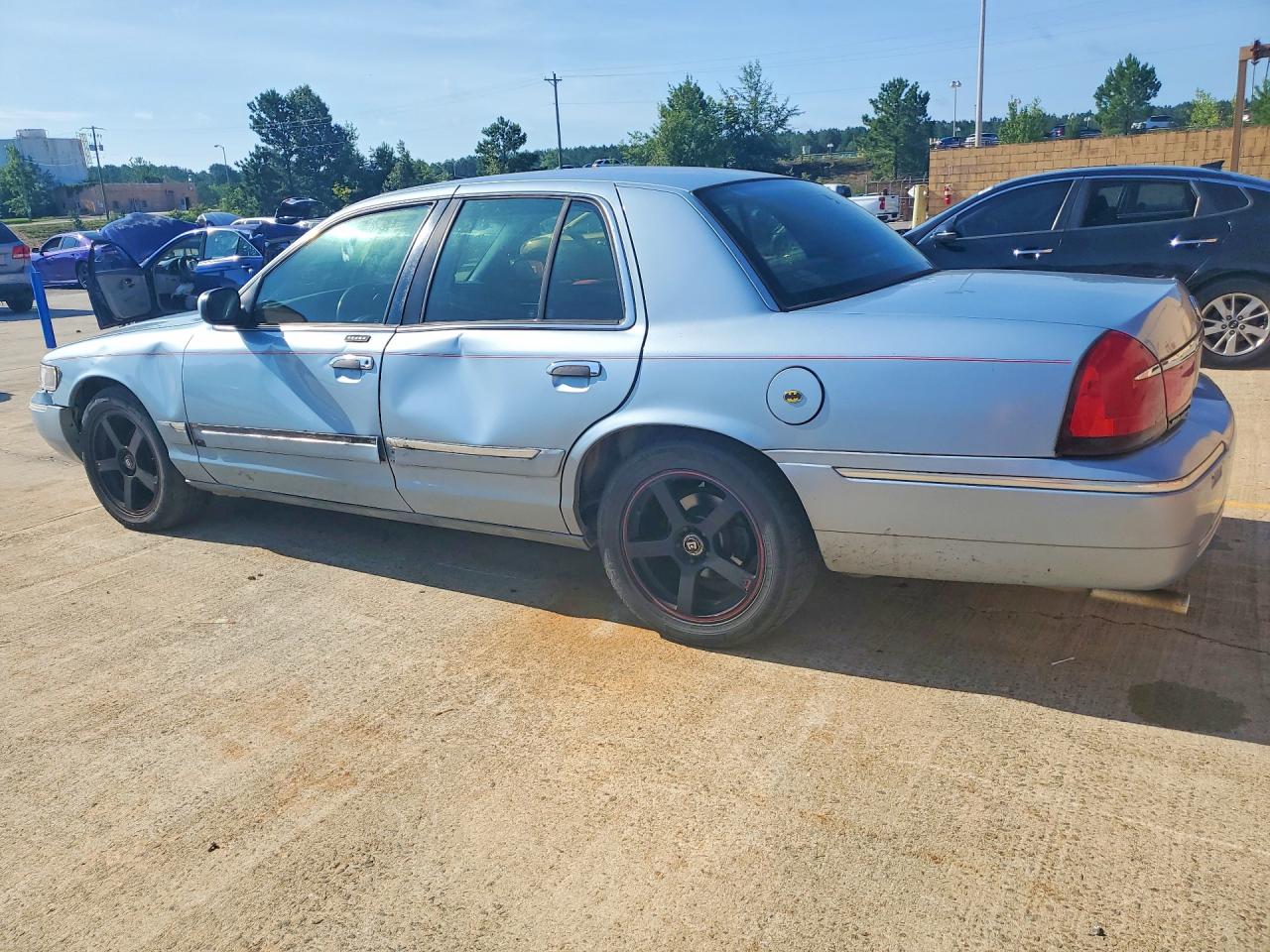2001 Mercury Grand Marquis Gs Синий vin: 2MEFM74W81X613961