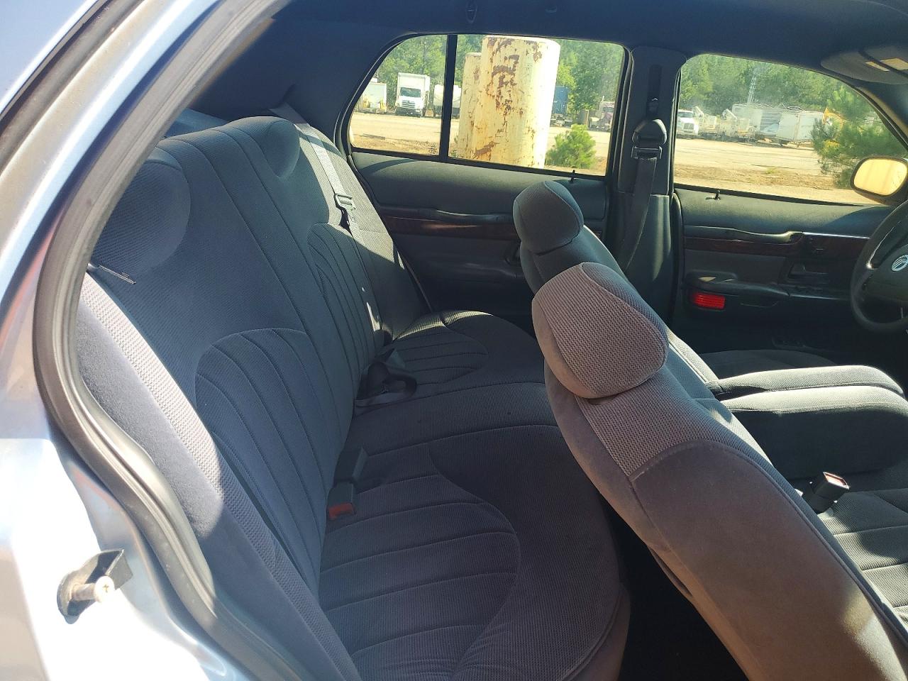 2001 Mercury Grand Marquis Gs Синий vin: 2MEFM74W81X613961