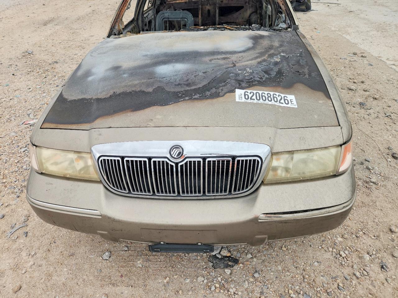 2002 Mercury Grand Marquis Gs Gold vin: 2MEFM74W82X653474
