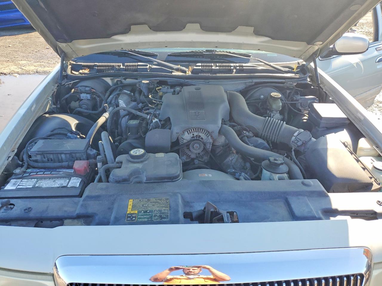 2004 Mercury Grand Marquis Gs Beige vin: 2MEFM74W84X623829