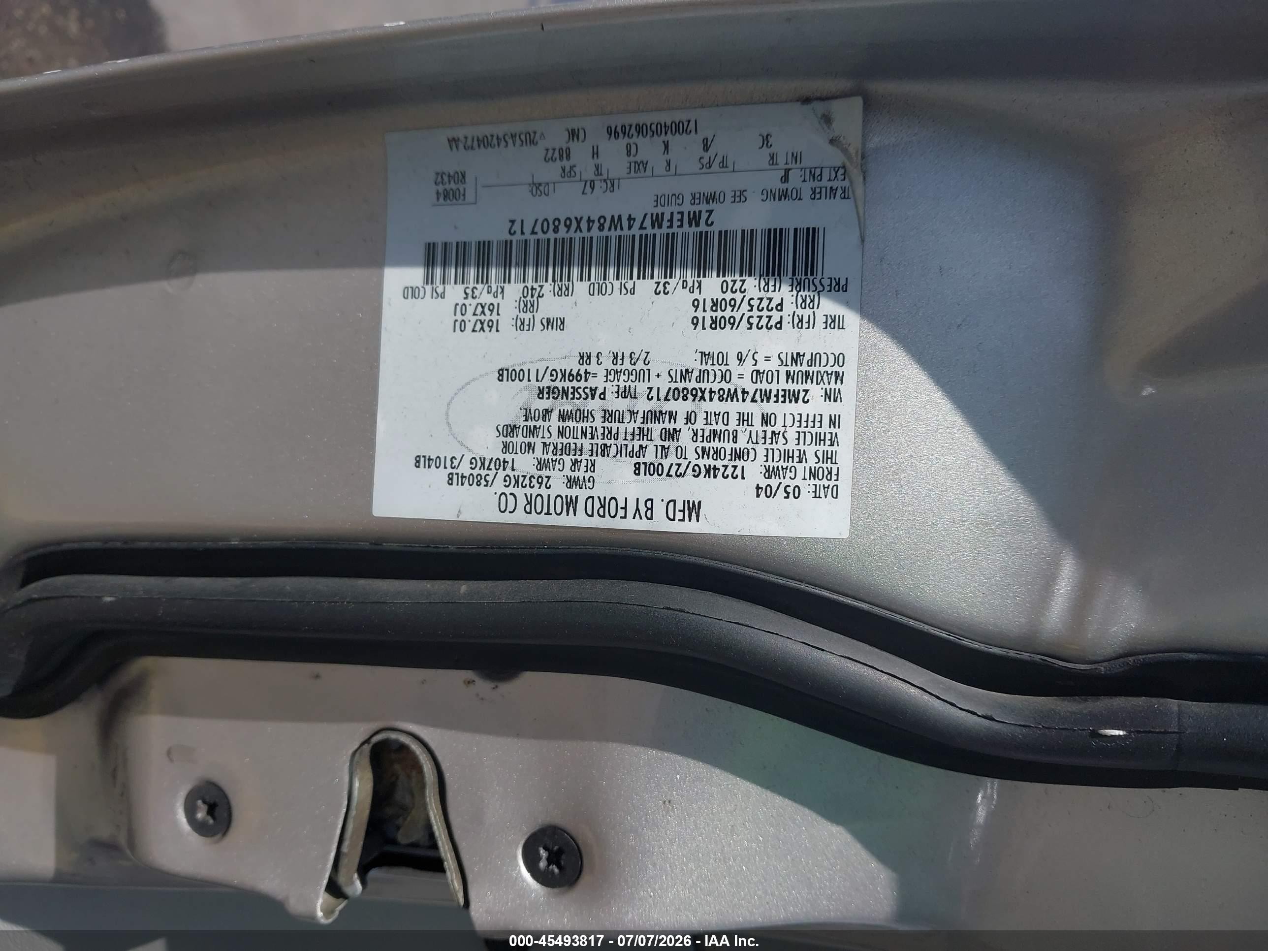 2004 Mercury Grand Marquis Gs Silver vin: 2MEFM74W84X680712