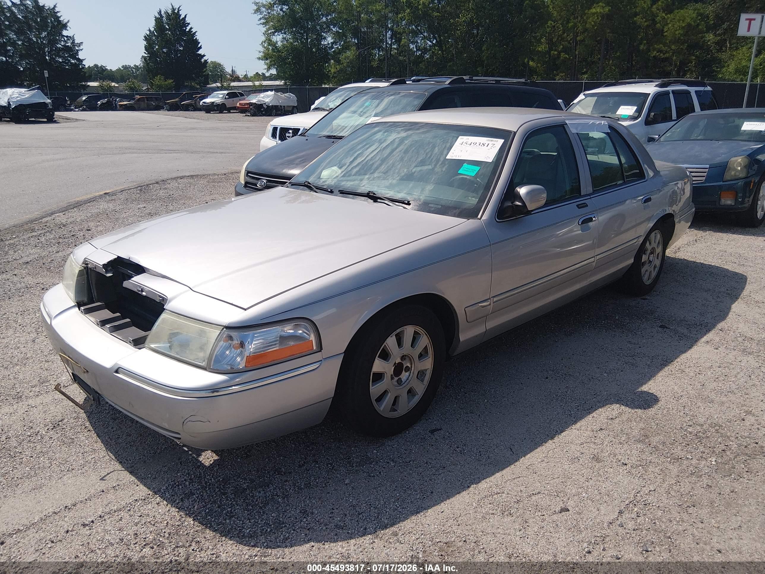 2004 Mercury Grand Marquis Gs Silver vin: 2MEFM74W84X680712