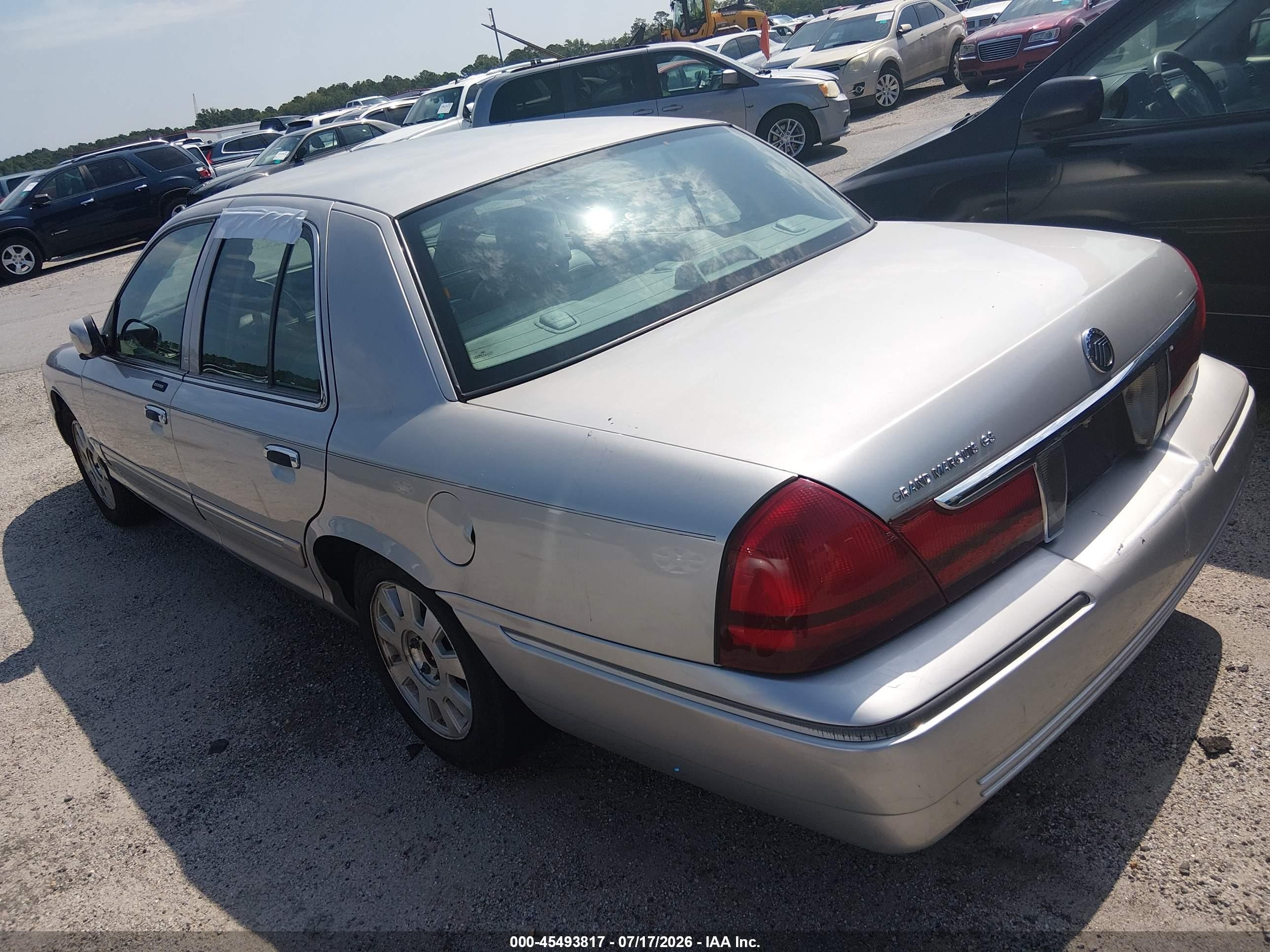2004 Mercury Grand Marquis Gs Silver vin: 2MEFM74W84X680712
