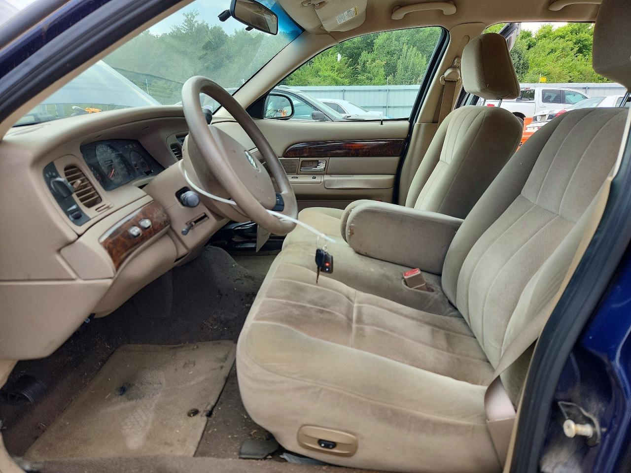 2005 Mercury Grand Marquis Gs Blue vin: 2MEFM74W85X668562