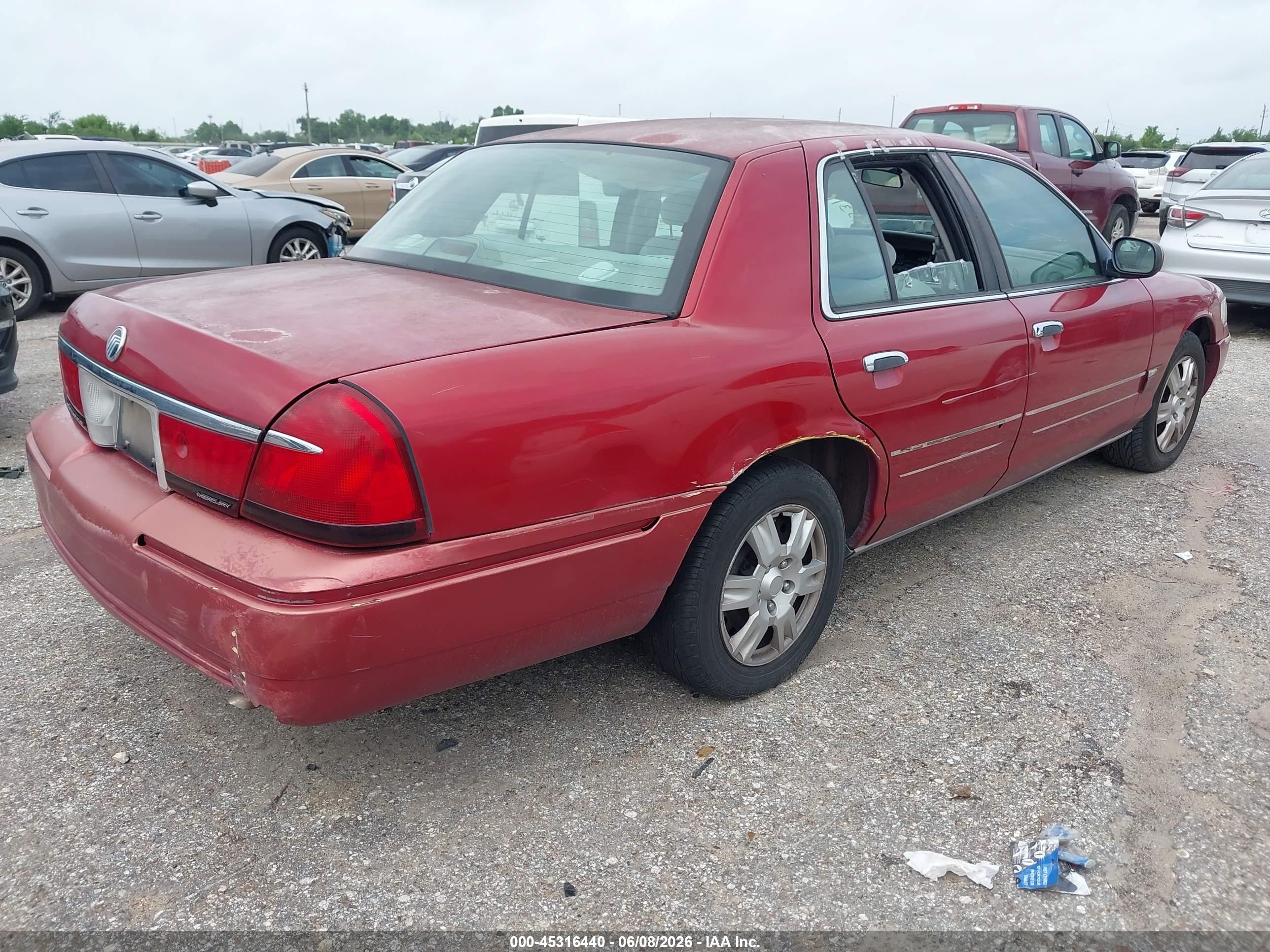 2001 Mercury Grand Marquis Gs Red vin: 2MEFM74W91X603701