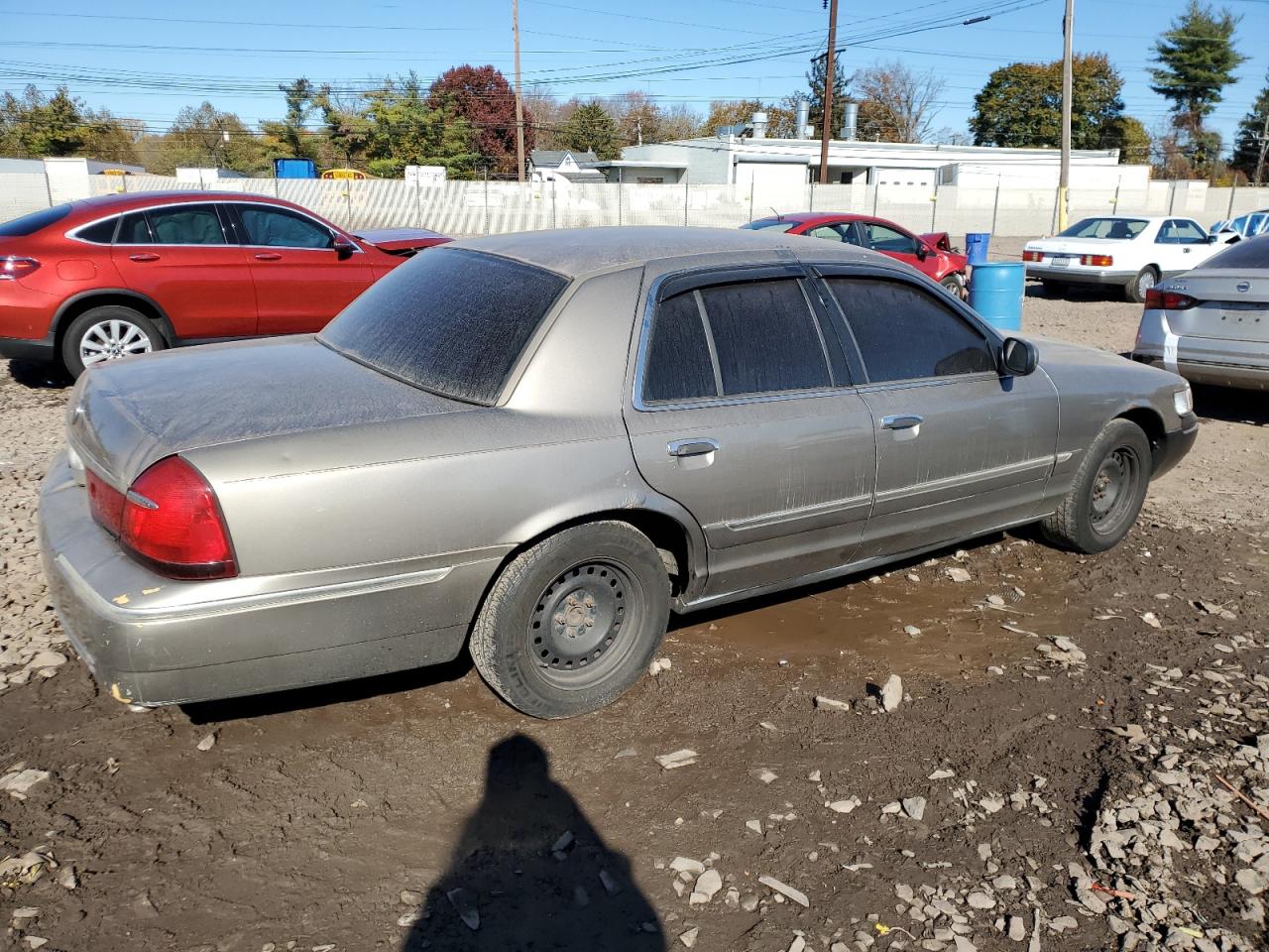 2001 Mercury Grand Marquis Gs Gold vin: 2MEFM74W91X607294