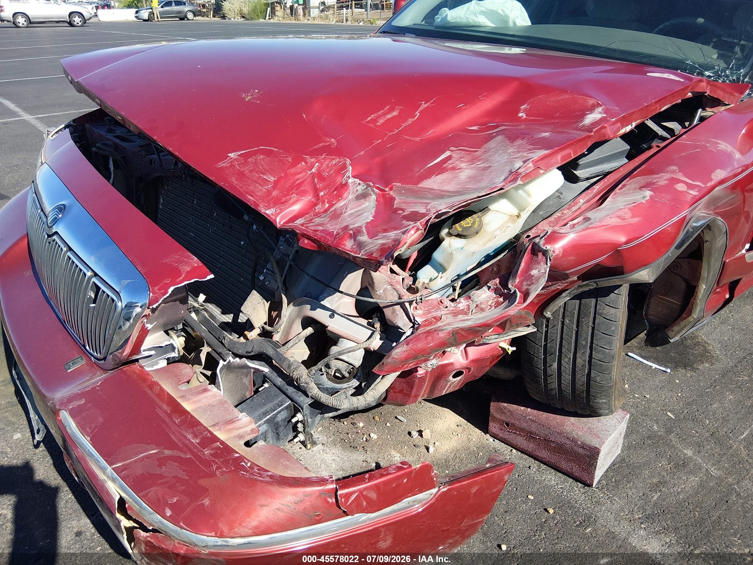 2001 Mercury Grand Marquis Gs Red vin: 2MEFM74W91X644040