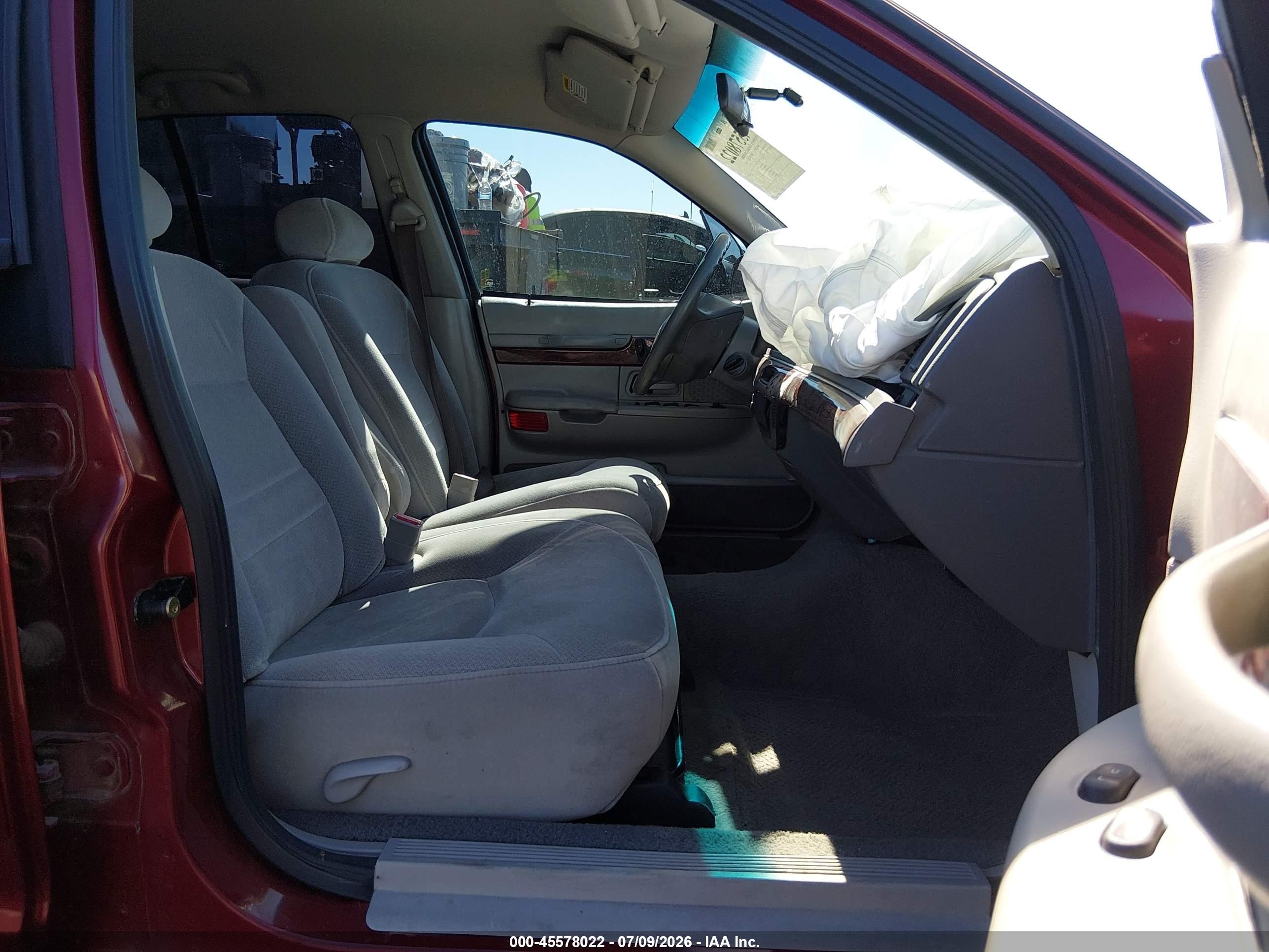 2001 Mercury Grand Marquis Gs Red vin: 2MEFM74W91X644040