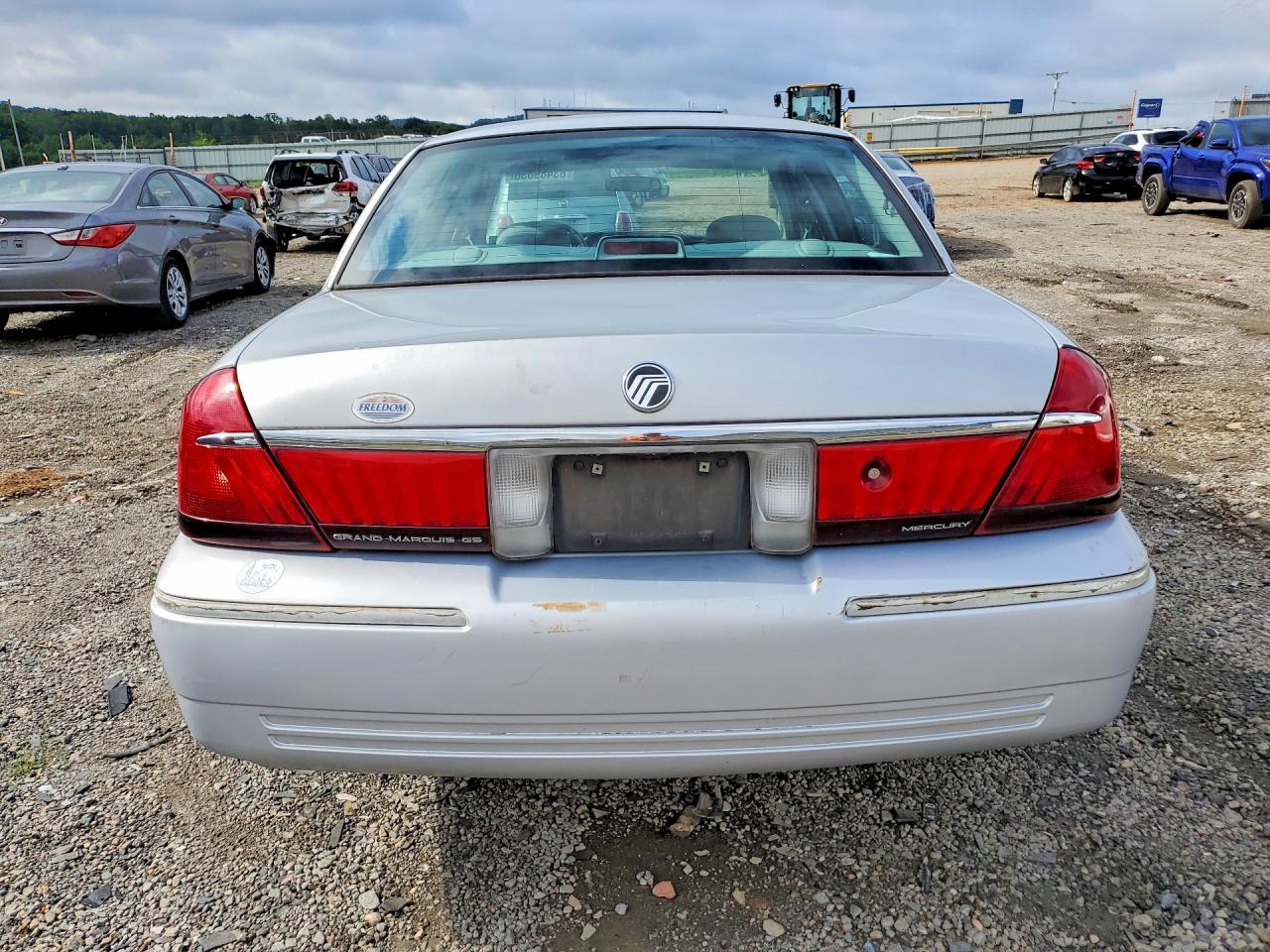 2002 Mercury Grand Marquis Gs Silver vin: 2MEFM74W92X653533