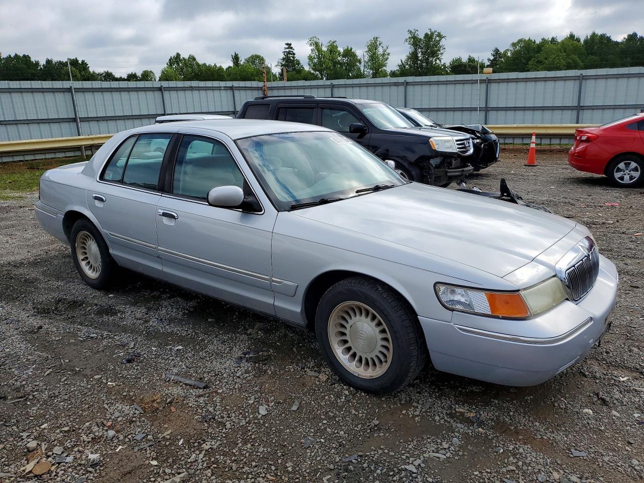 2002 Mercury Grand Marquis Gs Silver vin: 2MEFM74W92X653533