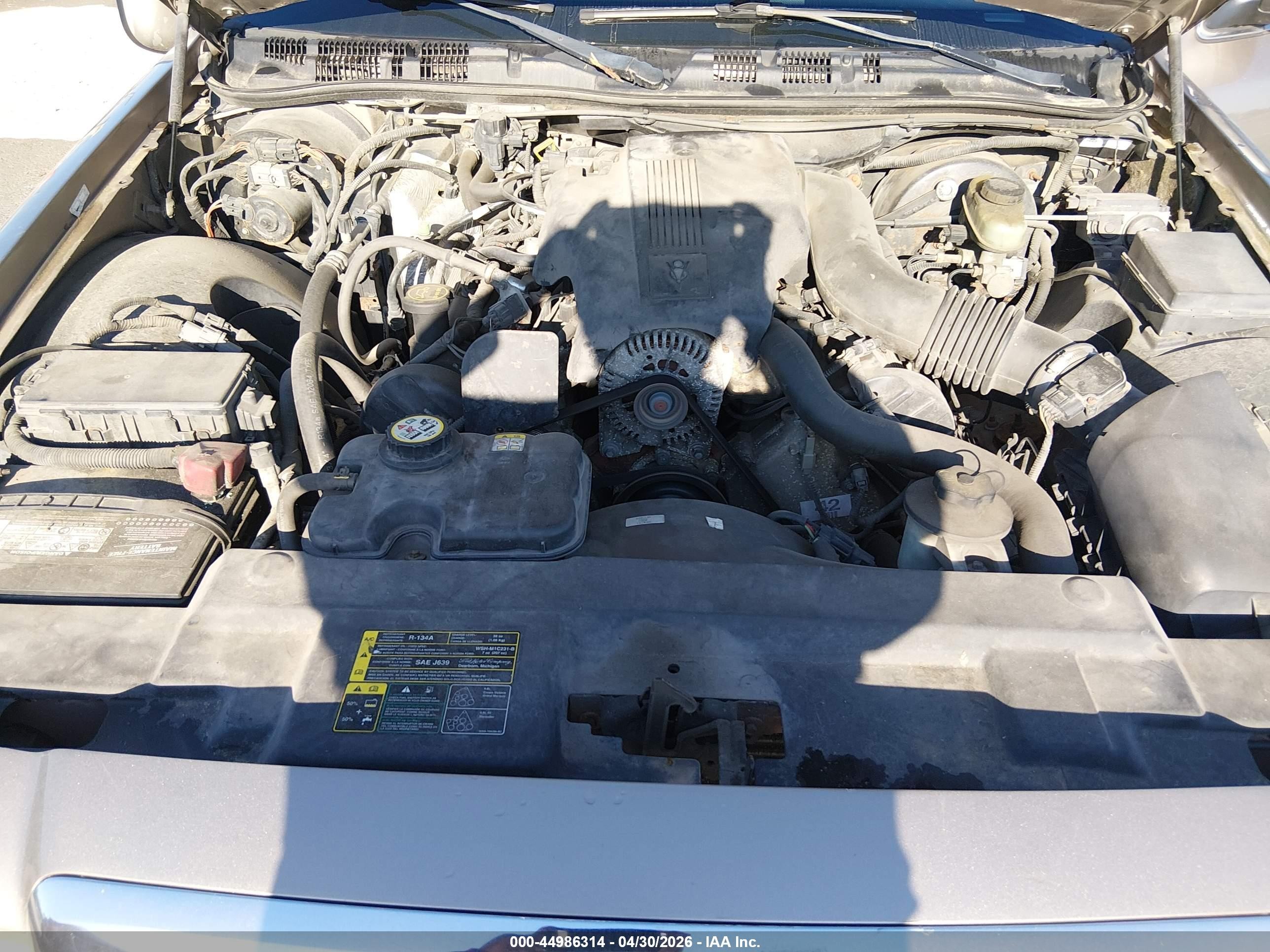 2003 Mercury Grand Marquis Gs Champagne vin: 2MEFM74W93X702649