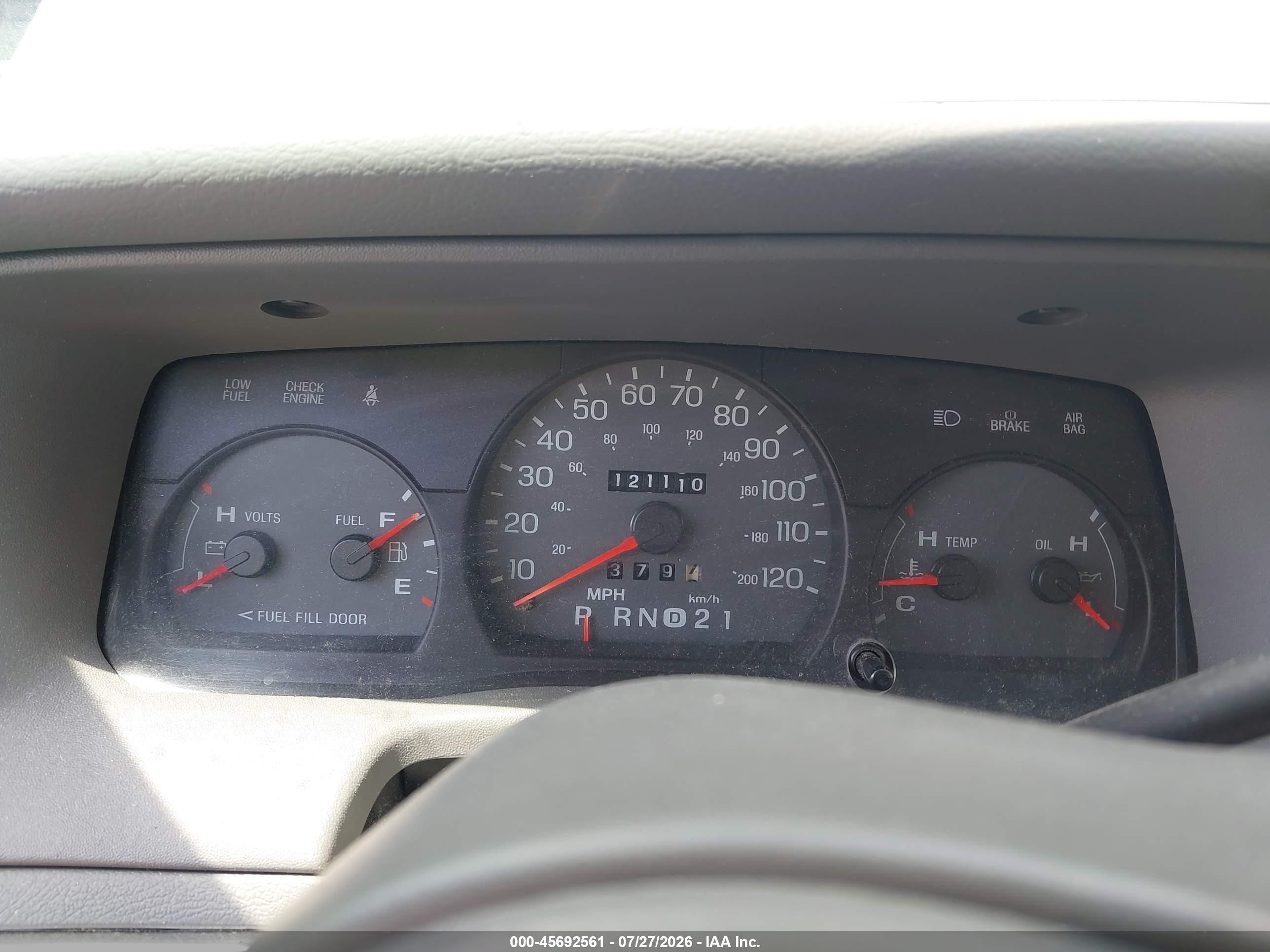 2004 Mercury Grand Marquis Gs Синий vin: 2MEFM74W94X641028