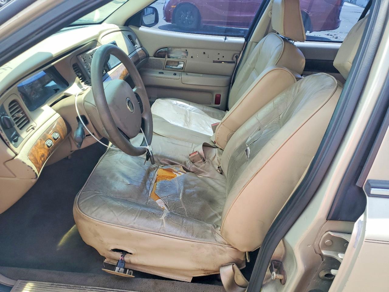 2005 Mercury Grand Marquis Gs Gold vin: 2MEFM74W95X629740