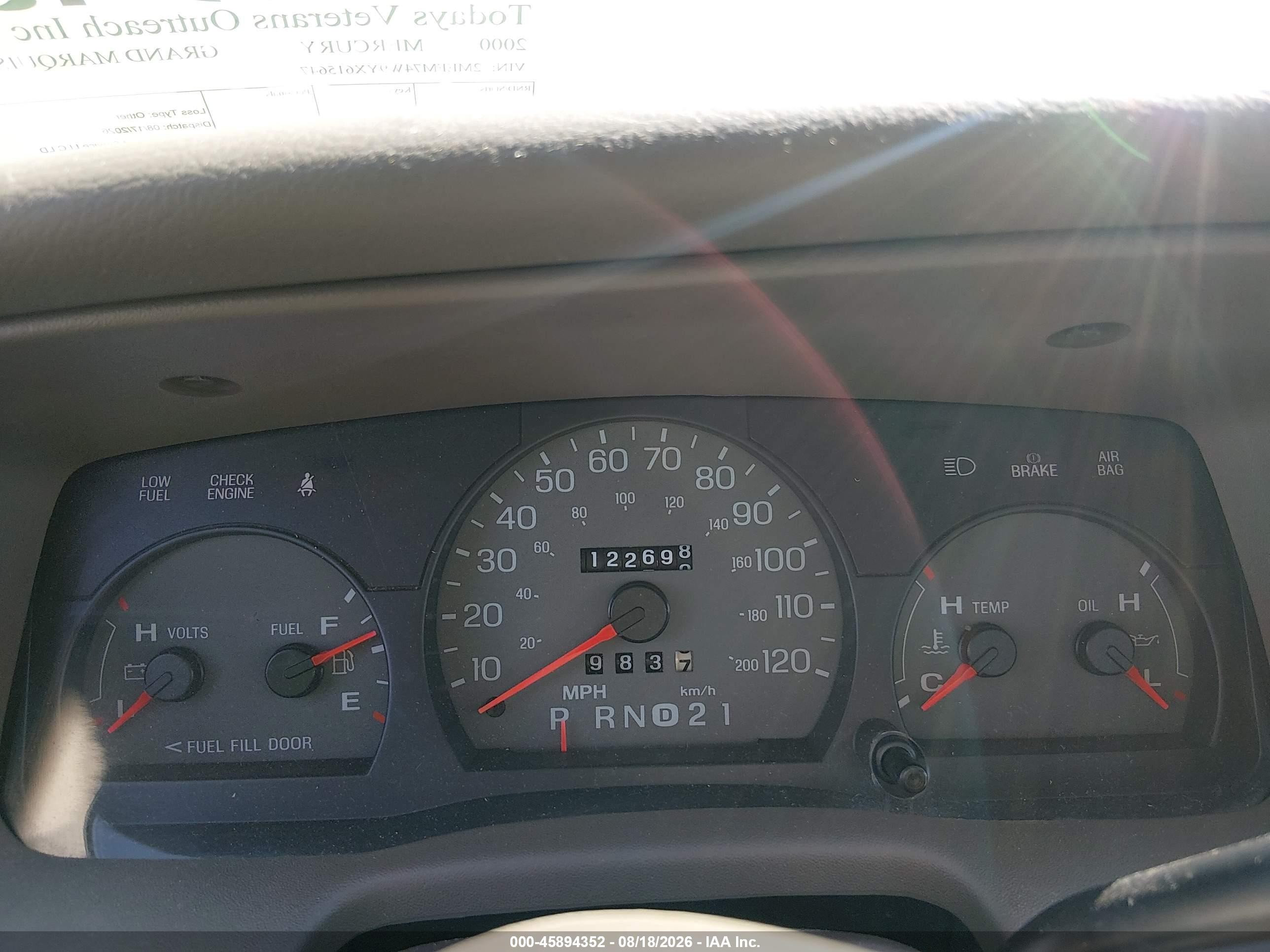 2000 Mercury Grand Marquis Gs Gold vin: 2MEFM74W9YX615647