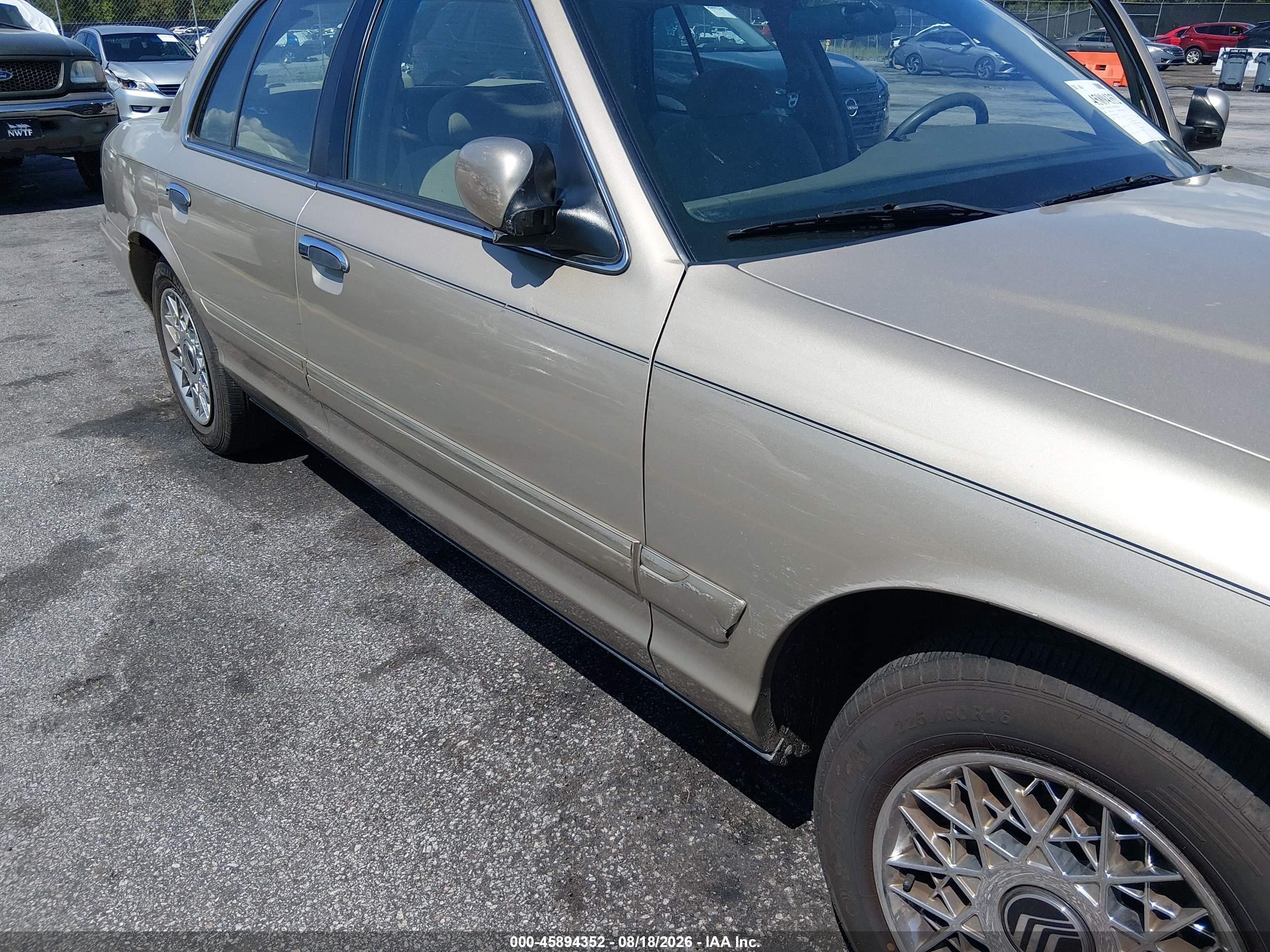 2000 Mercury Grand Marquis Gs Gold vin: 2MEFM74W9YX615647