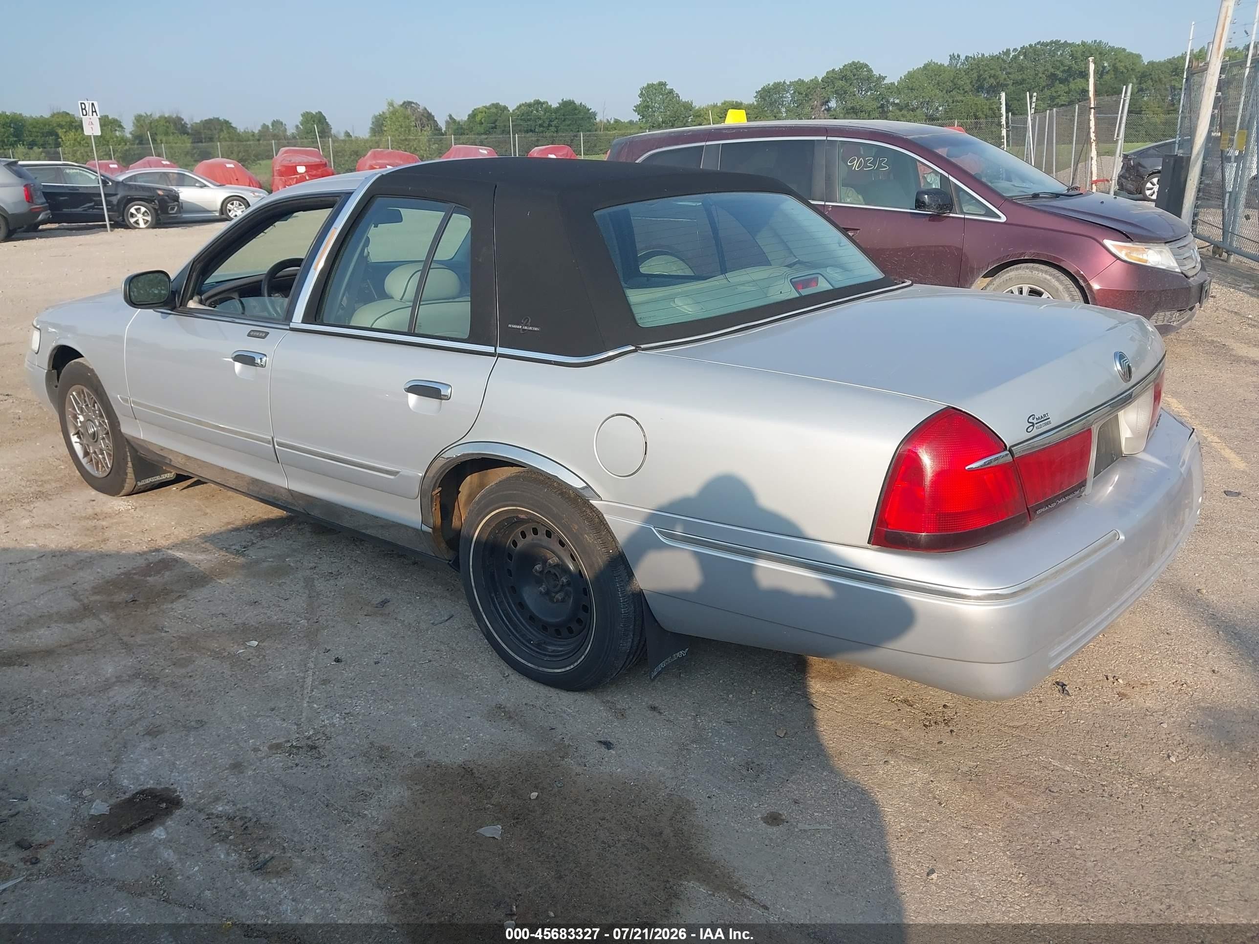 2001 Mercury Grand Marquis Gs Gray vin: 2MEFM74WX1X660067