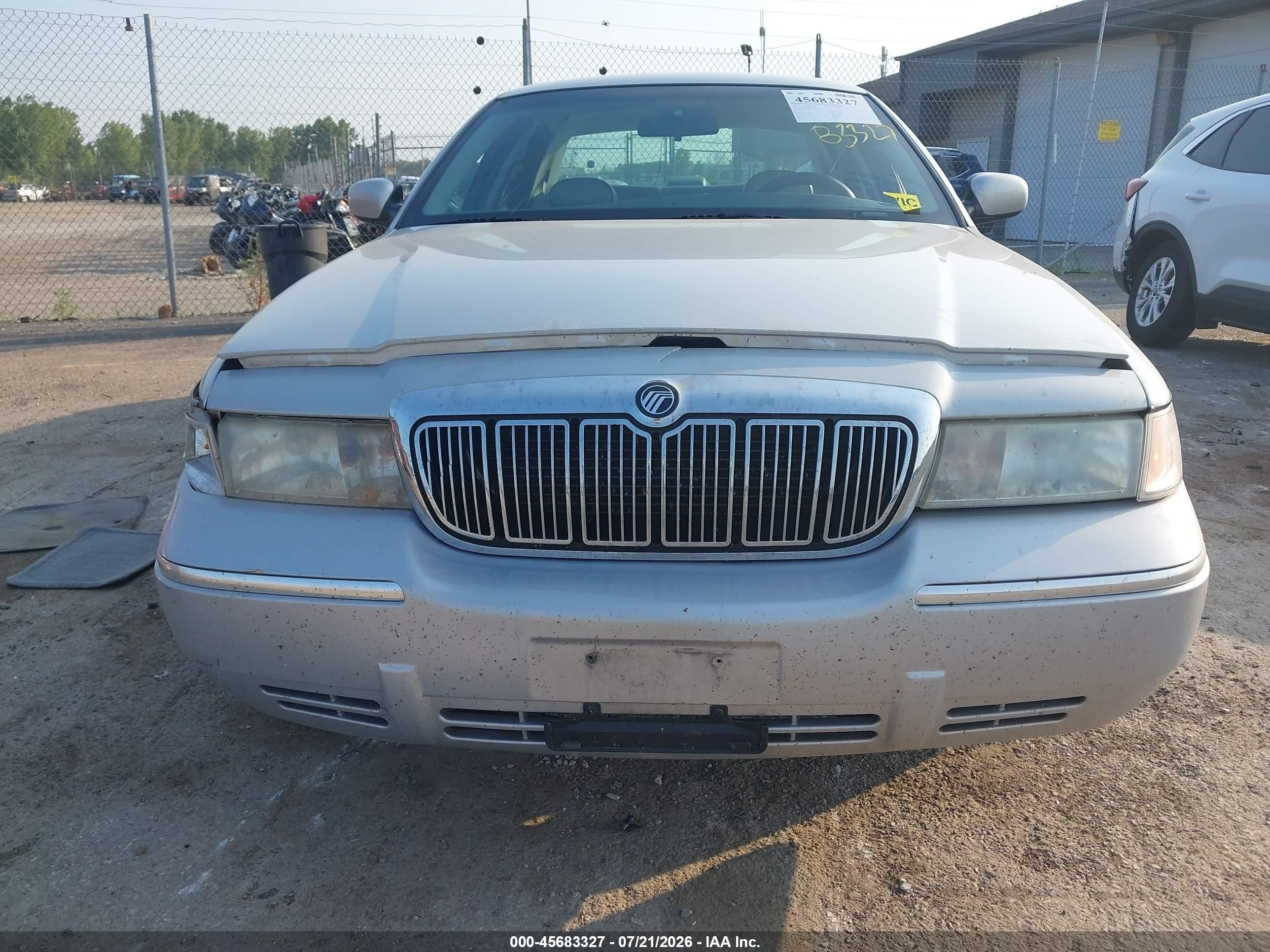 2001 Mercury Grand Marquis Gs Gray vin: 2MEFM74WX1X660067