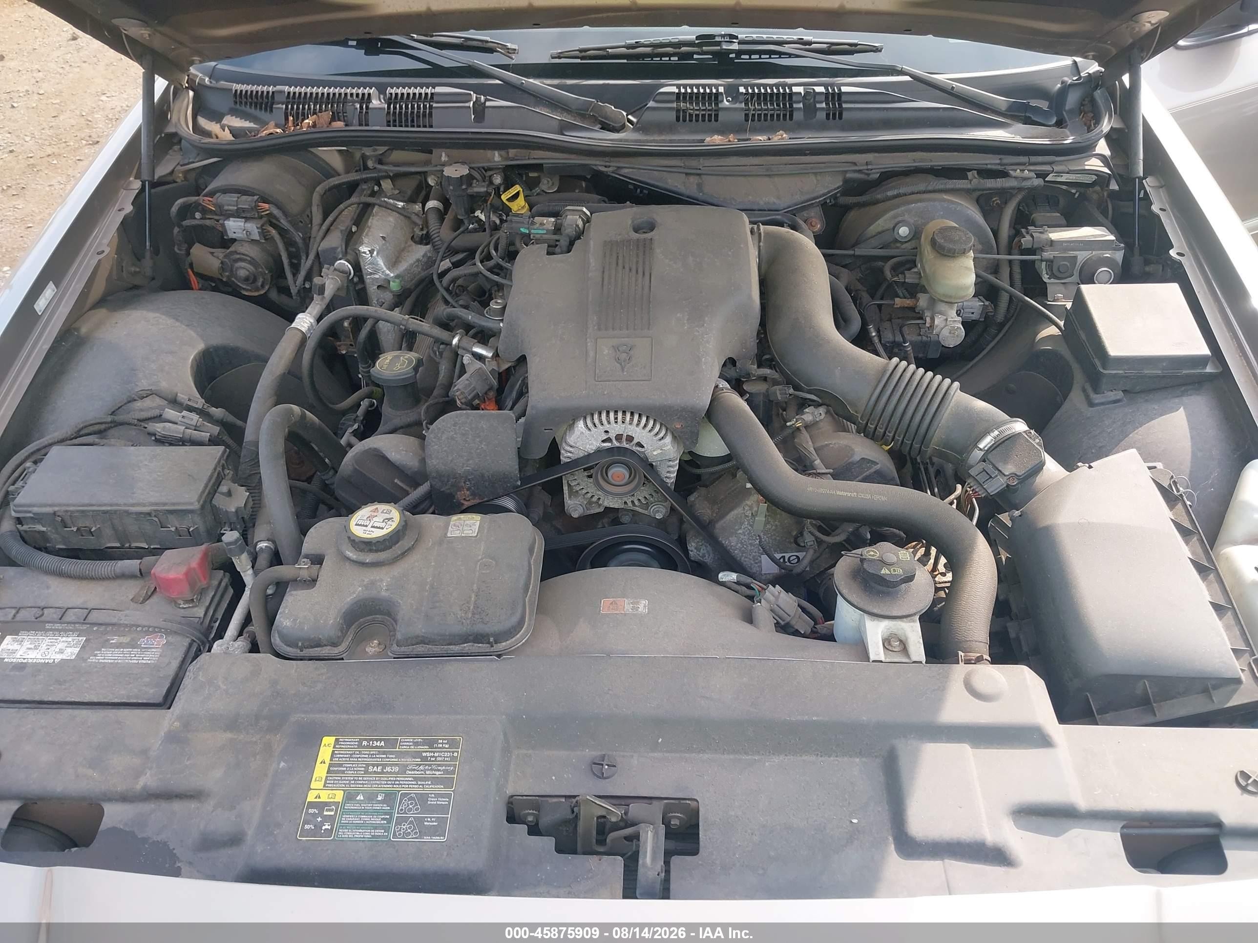2004 Mercury Grand Marquis Gs Gray vin: 2MEFM74WX4X644228