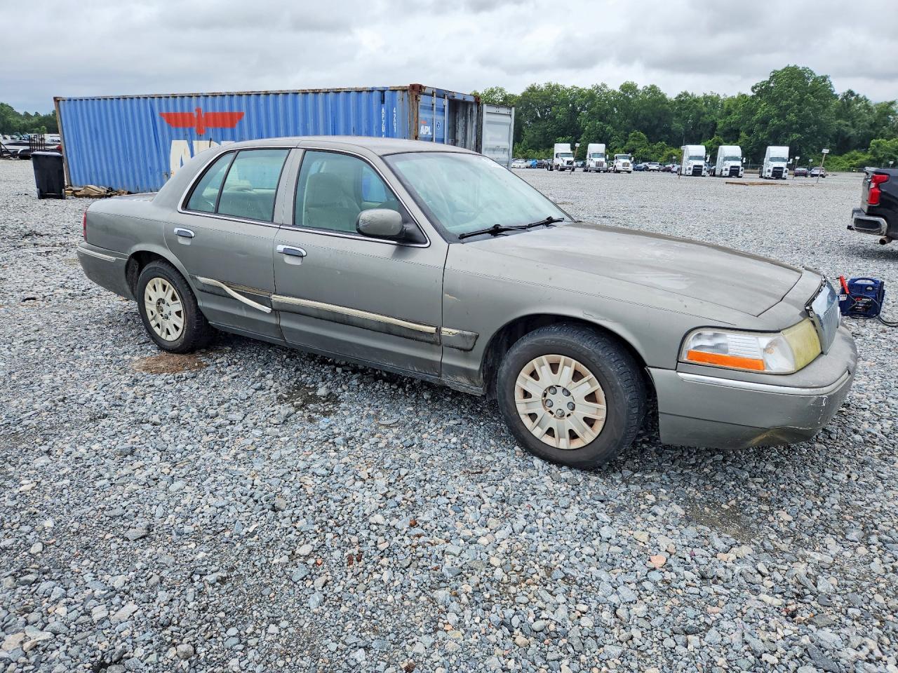 2004 Mercury Grand Marquis Gs Зеленый vin: 2MEFM74WX4X691713