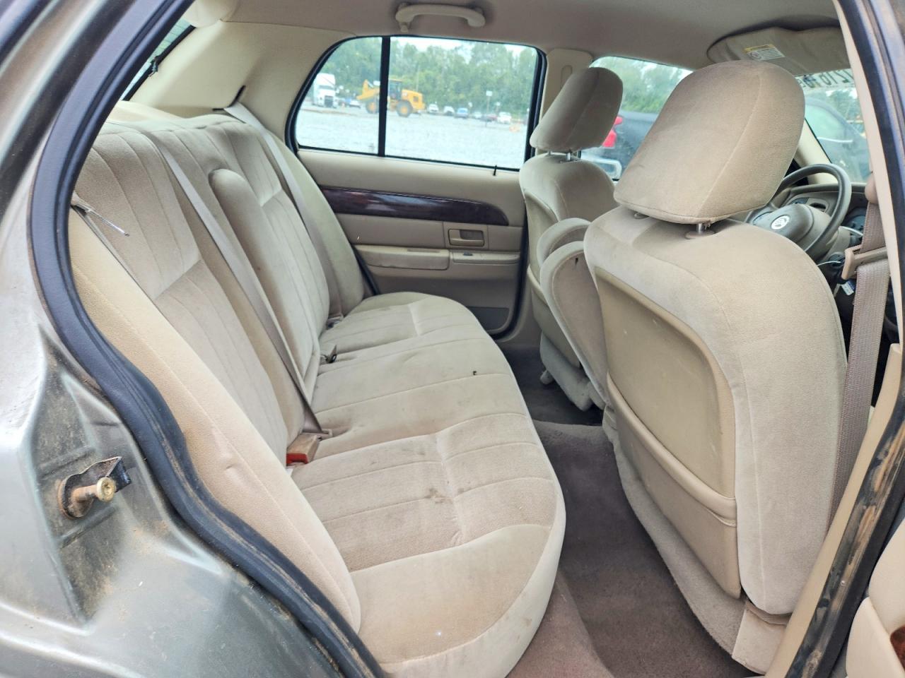 2004 Mercury Grand Marquis Gs Зеленый vin: 2MEFM74WX4X691713