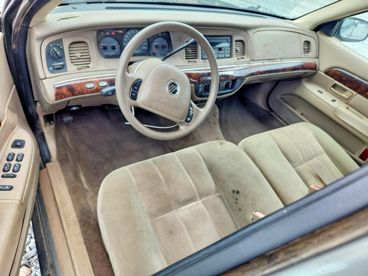 2004 Mercury Grand Marquis Gs Зеленый vin: 2MEFM74WX4X691713