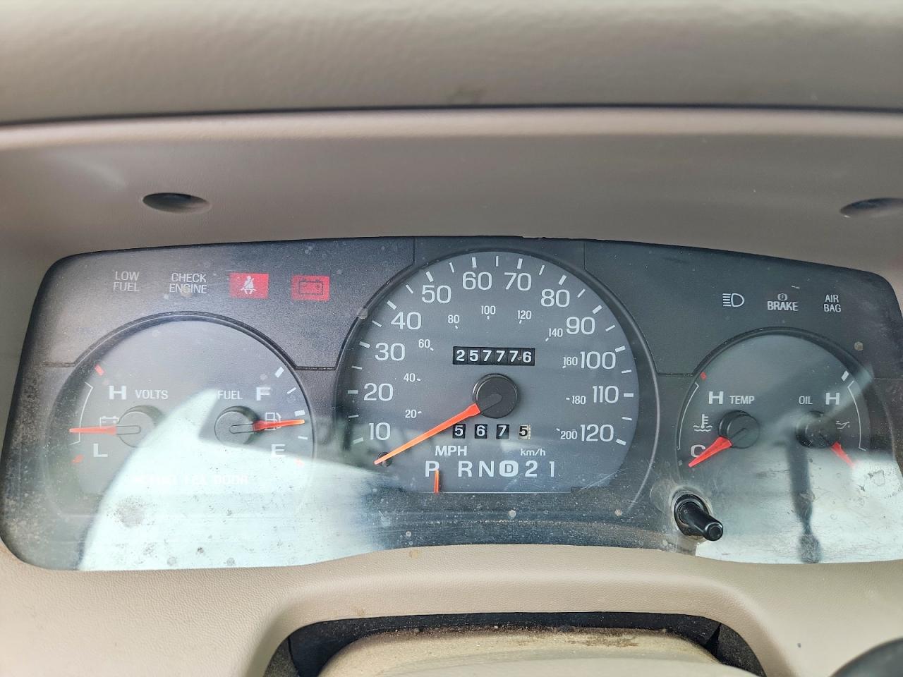 2004 Mercury Grand Marquis Gs Зеленый vin: 2MEFM74WX4X691713