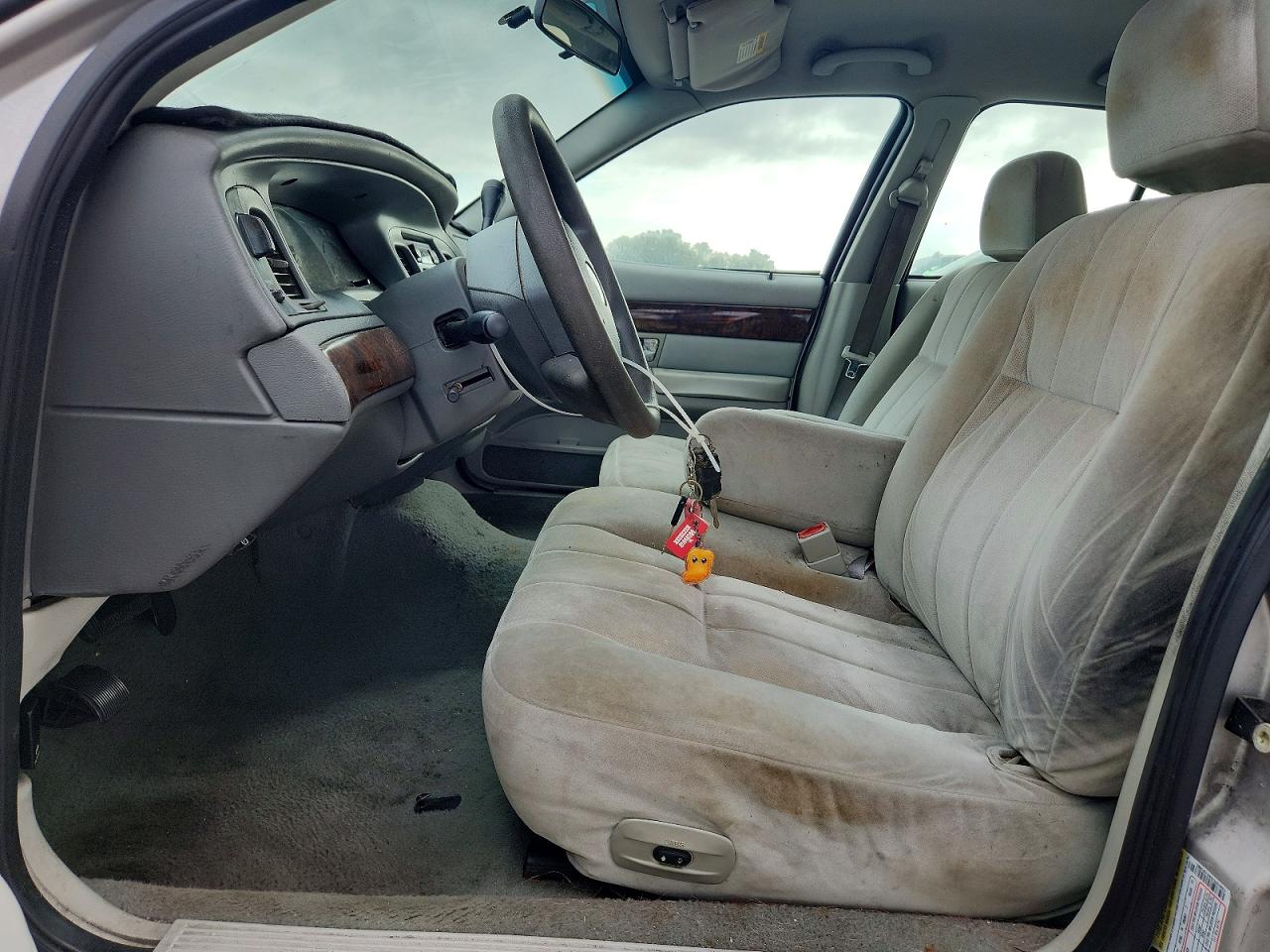 2005 Mercury Grand Marquis Gs Silver vin: 2MEFM74WX5X620982