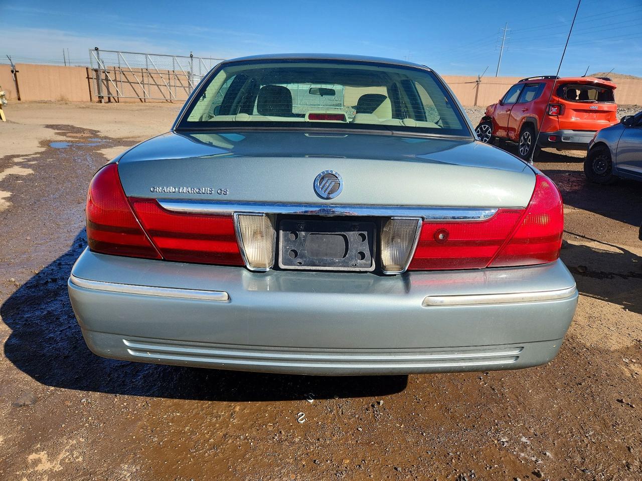 2005 Mercury Grand Marquis Gs Green vin: 2MEFM74WX5X622991