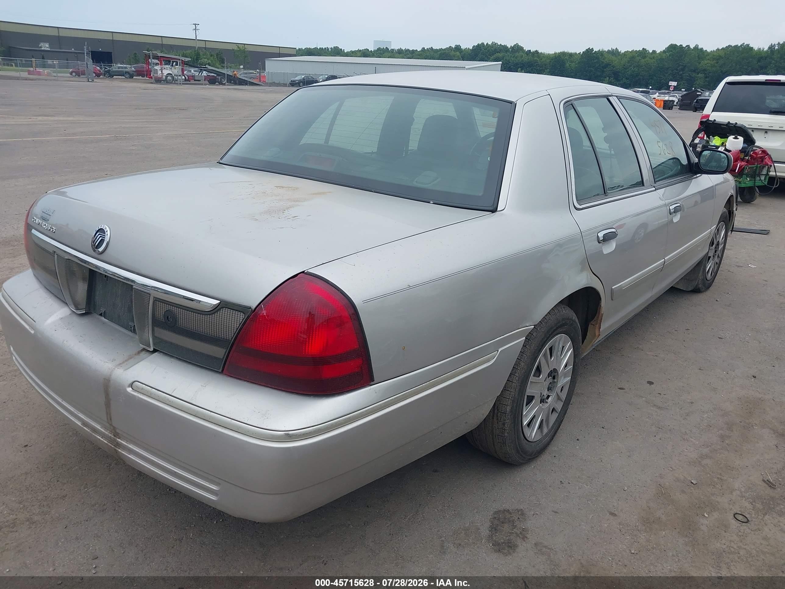 2006 Mercury Grand Marquis Gs Gray vin: 2MEFM74WX6X613029