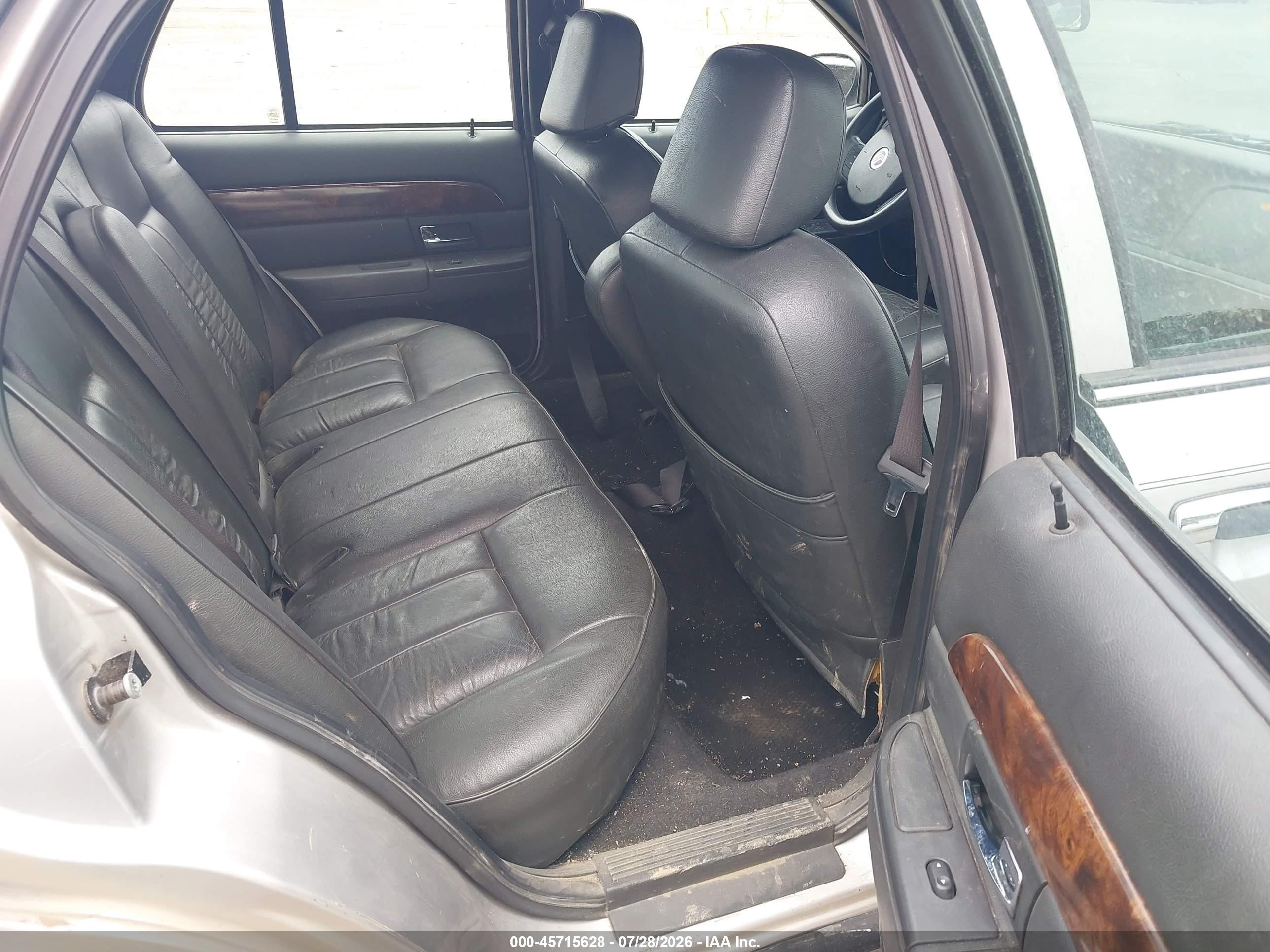 2006 Mercury Grand Marquis Gs Gray vin: 2MEFM74WX6X613029