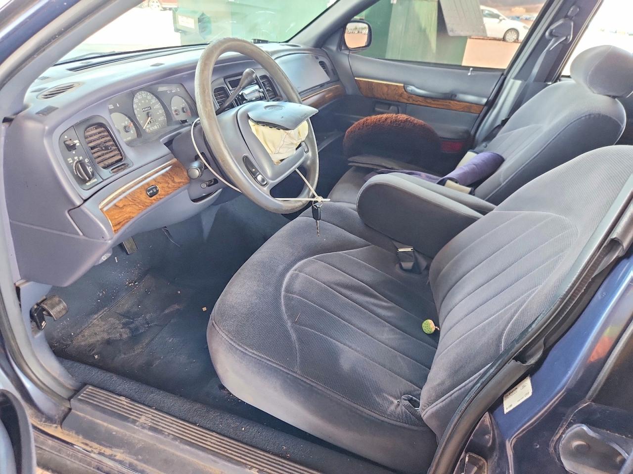 1998 Mercury Grand Marquis Gs Blue vin: 2MEFM74WXWX605223