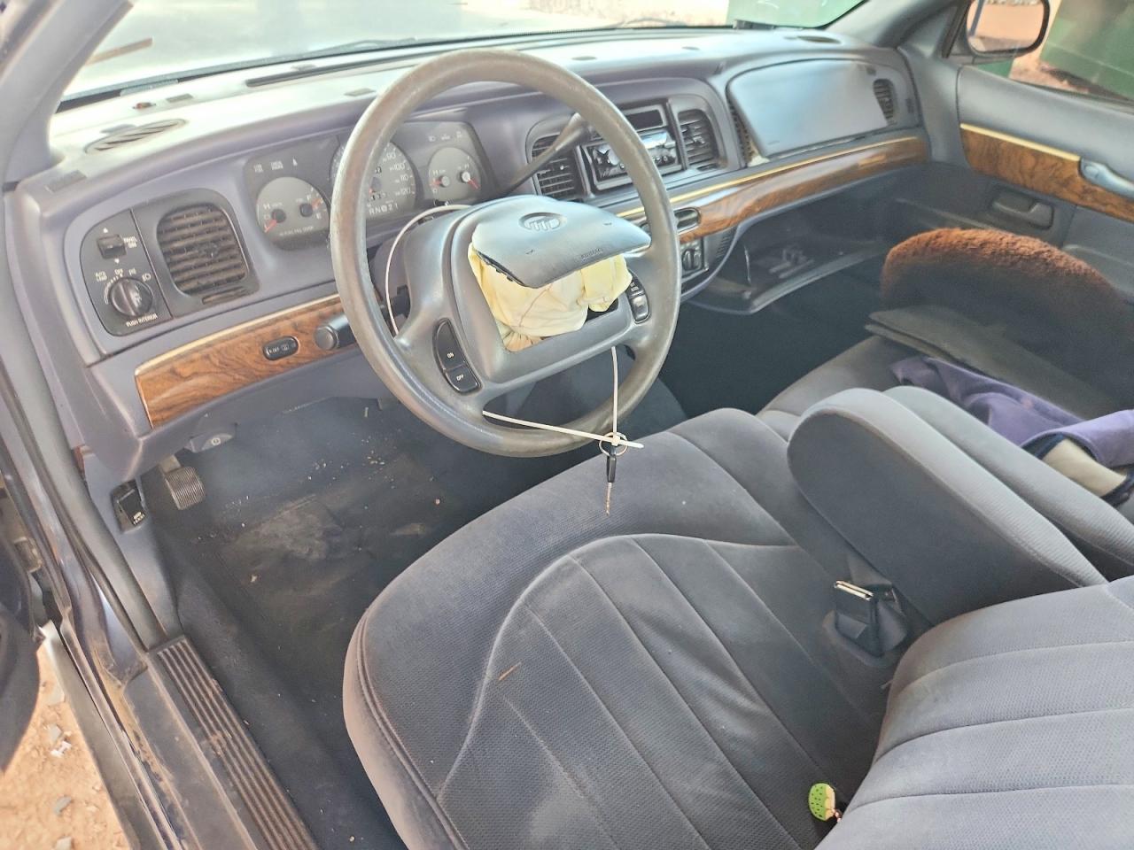 1998 Mercury Grand Marquis Gs Blue vin: 2MEFM74WXWX605223