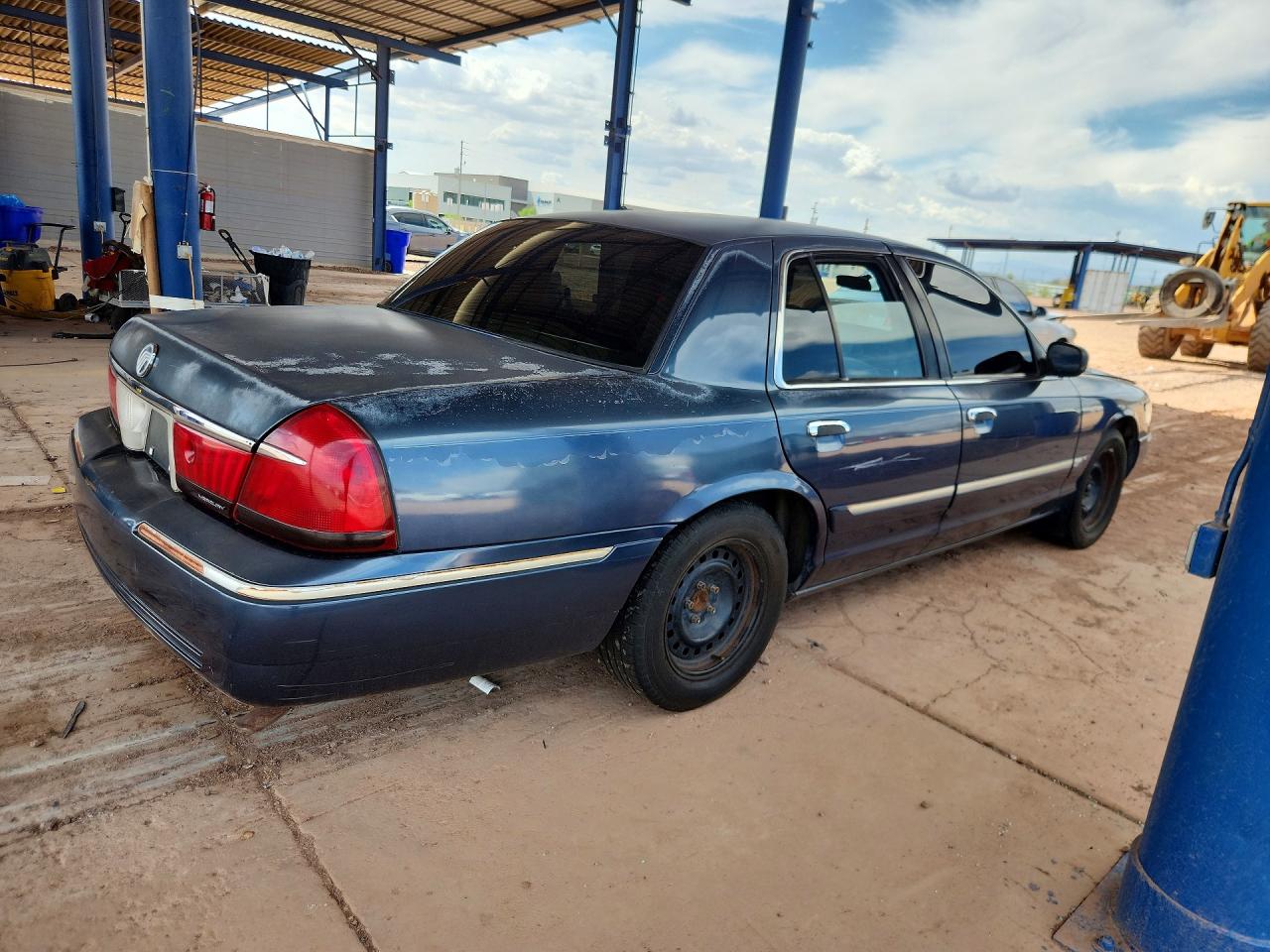 1998 Mercury Grand Marquis Gs Blue vin: 2MEFM74WXWX605223