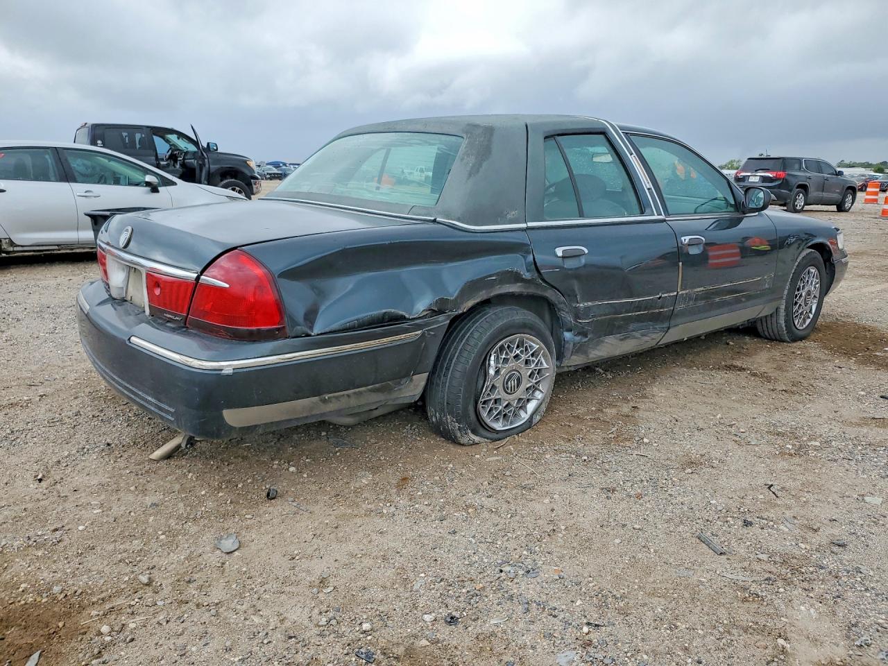 1998 Mercury Grand Marquis Gs Зеленый vin: 2MEFM74WXWX605691