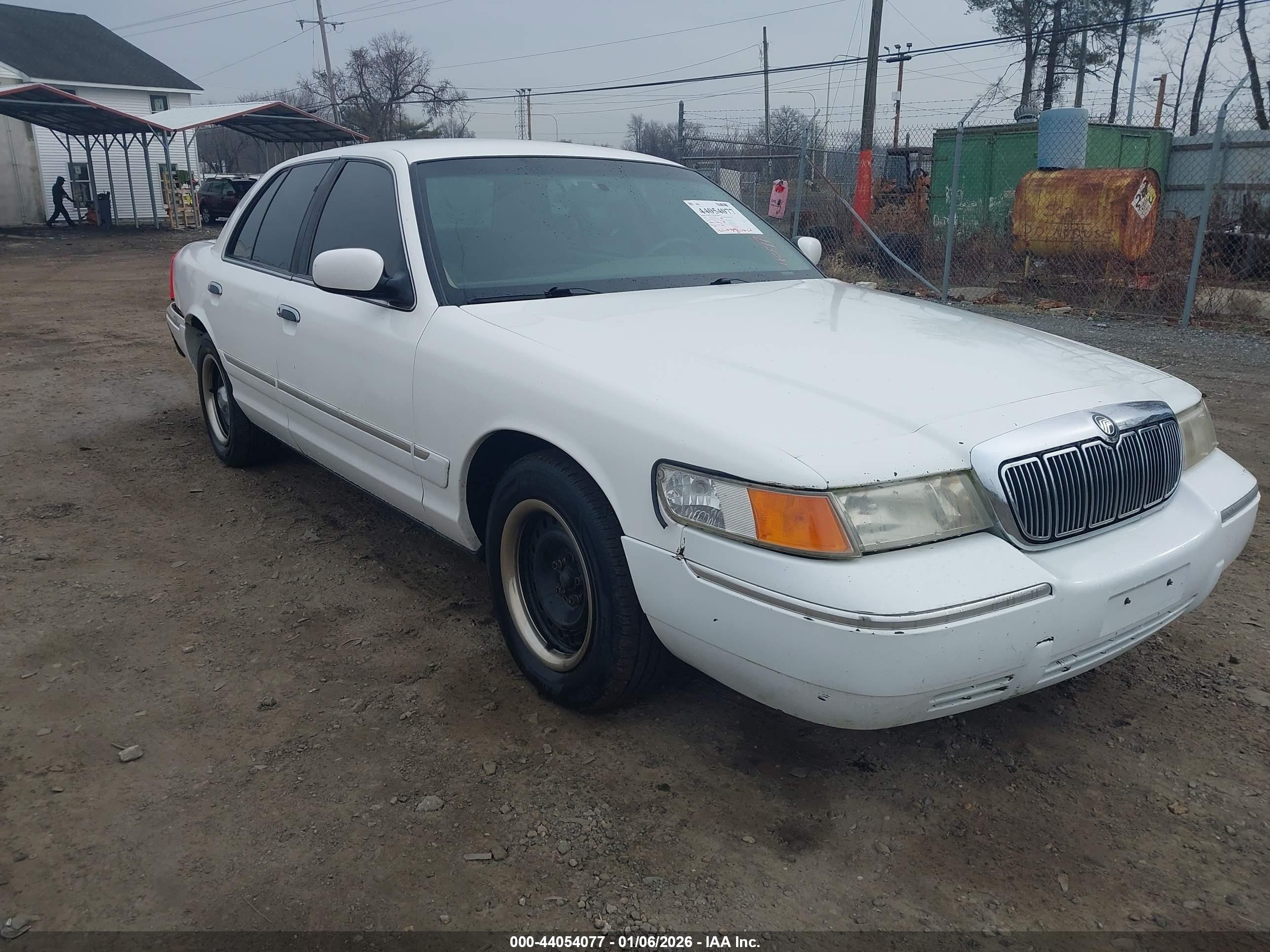 1998 Mercury Grand Marquis   Brown vin: 2MEFM74WXWX653496
