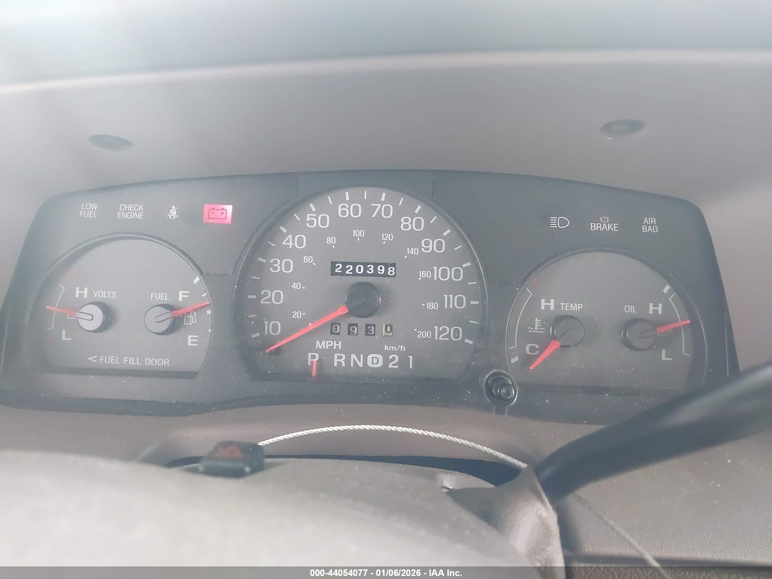 1998 Mercury Grand Marquis   Коричневый vin: 2MEFM74WXWX653496
