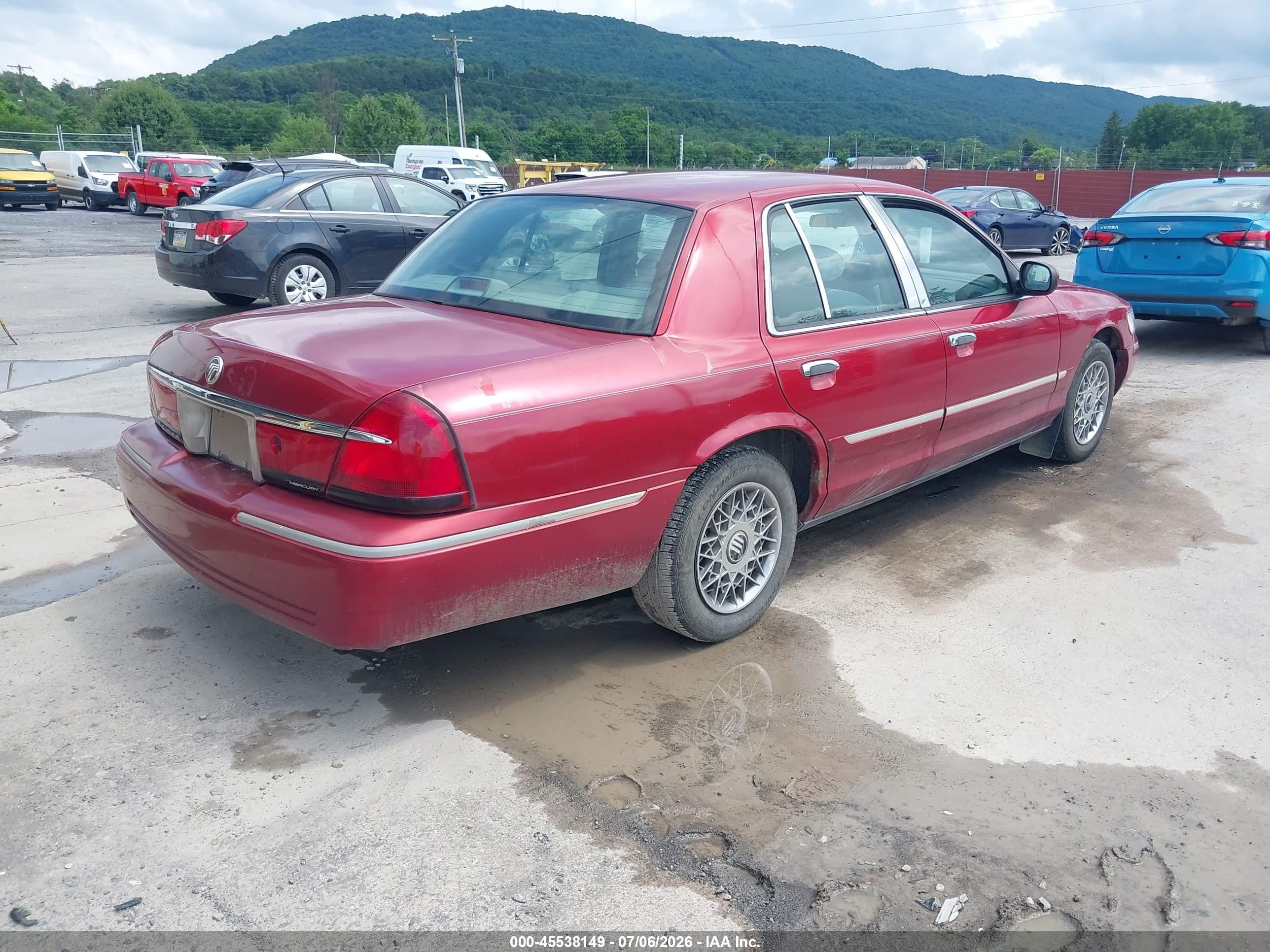 1998 Mercury Grand Marquis   Red vin: 2MEFM74WXWX664112