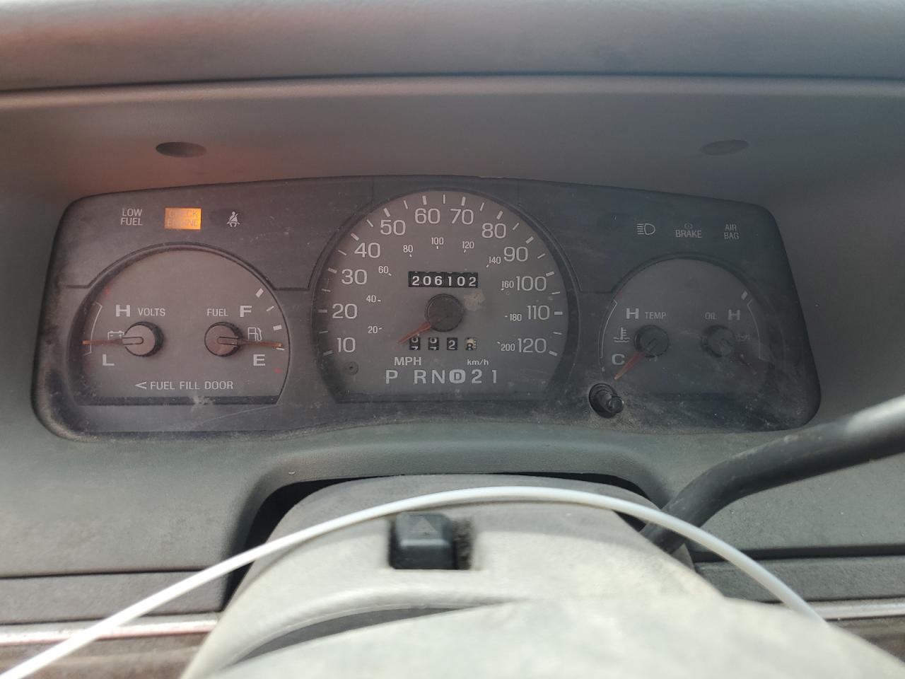 1999 Mercury Grand Marquis Gs Silver vin: 2MEFM74WXXX635856