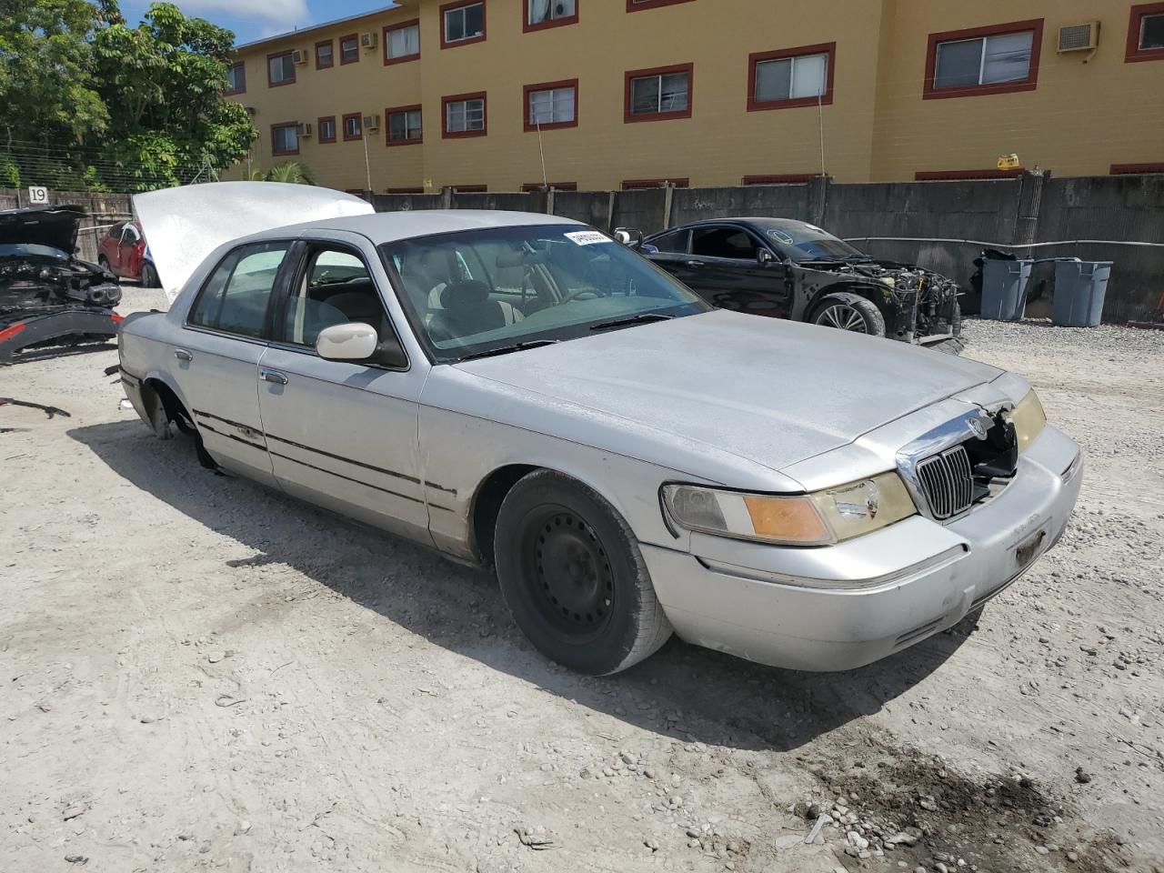 1999 Mercury Grand Marquis Gs Silver vin: 2MEFM74WXXX635856