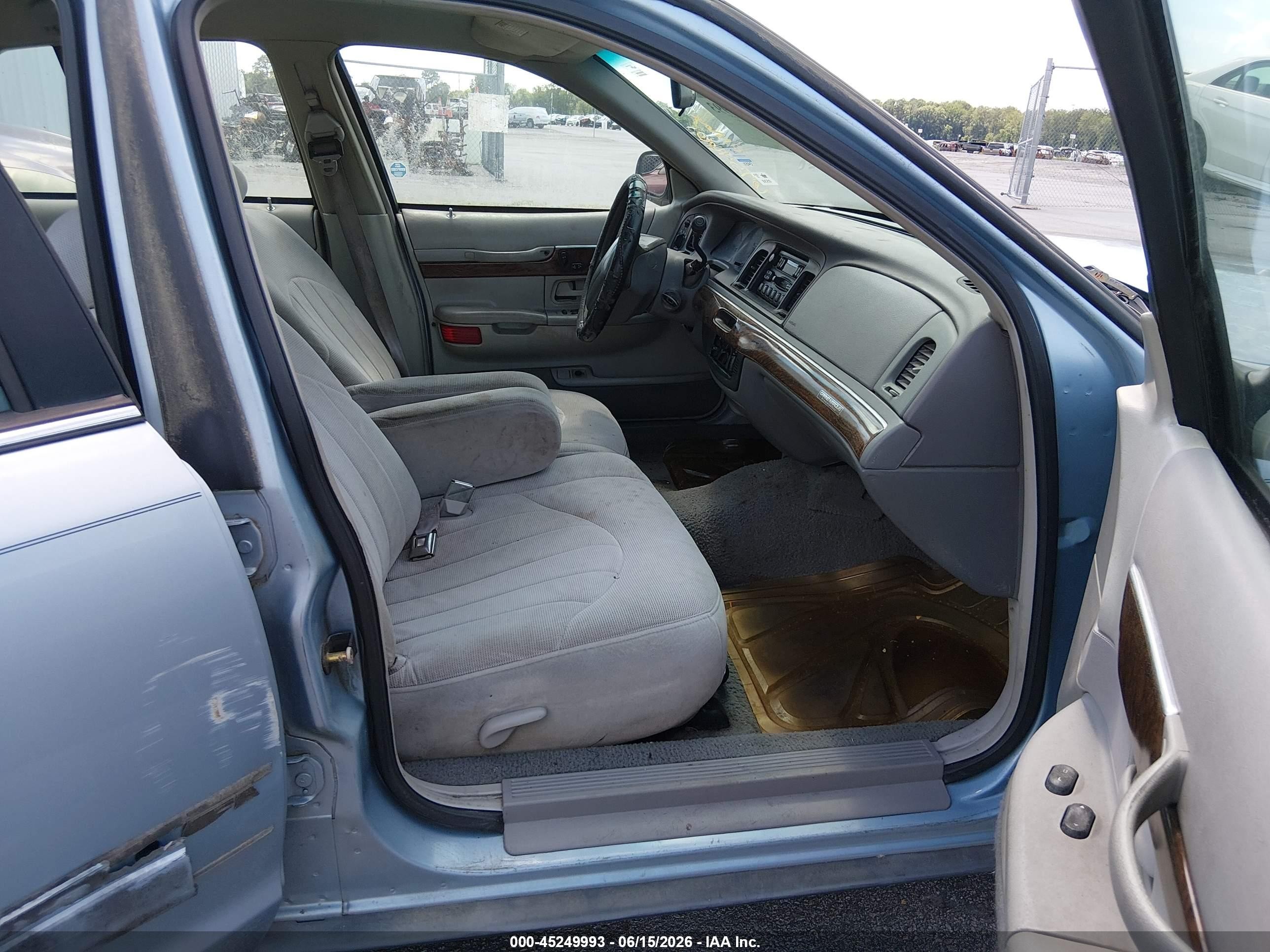 1999 Mercury Grand Marquis Gs Light Blue vin: 2MEFM74WXXX675466