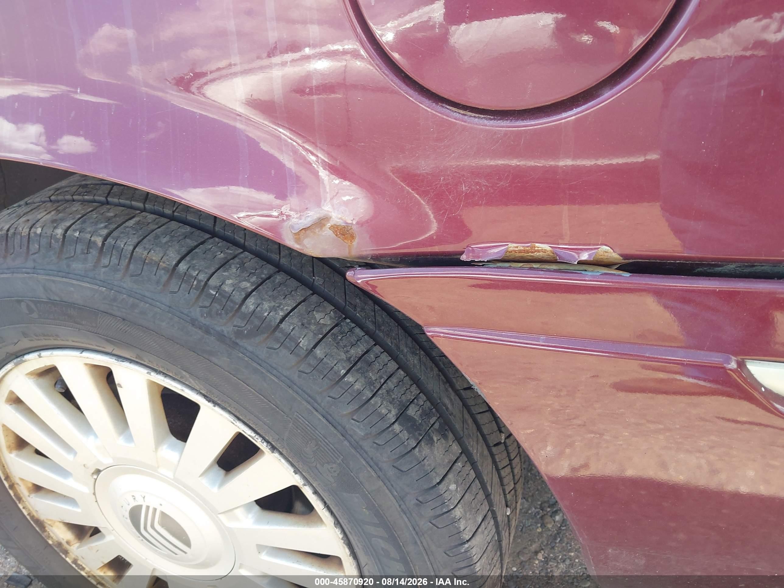 2007 Mercury Grand Marquis Ls Maroon vin: 2MEFM75V07X639954