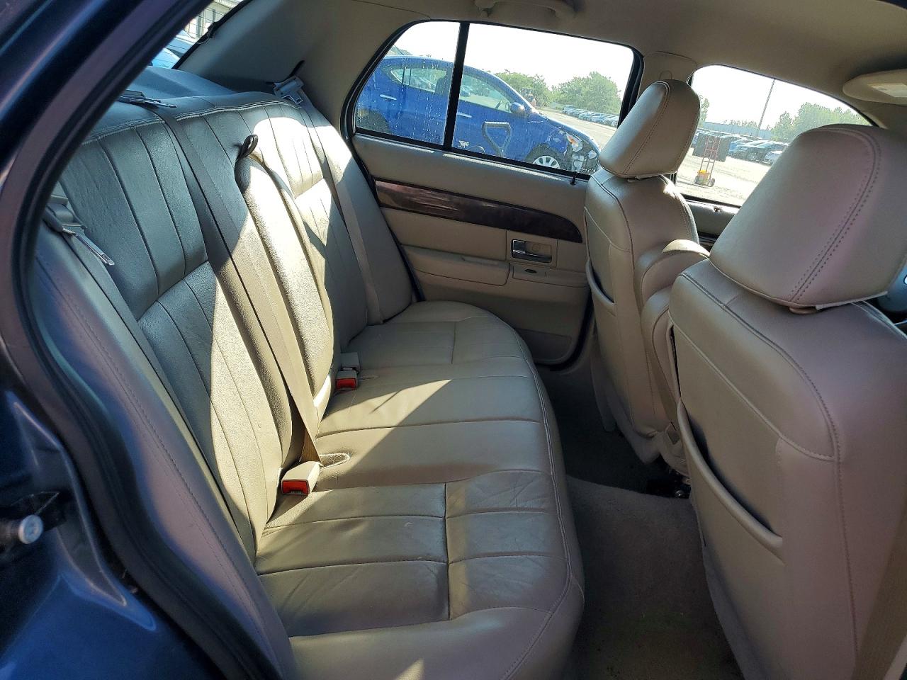 2007 Mercury Grand Marquis Ls Синий vin: 2MEFM75V07X643115