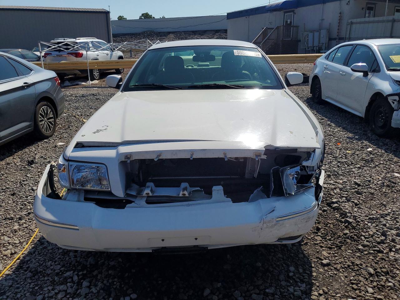 2006 Mercury Grand Marquis Ls White vin: 2MEFM75V16X641663