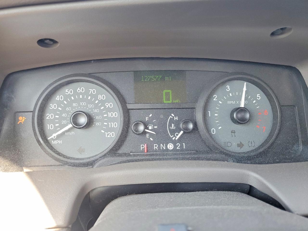 2006 Mercury Grand Marquis Ls White vin: 2MEFM75V16X641663